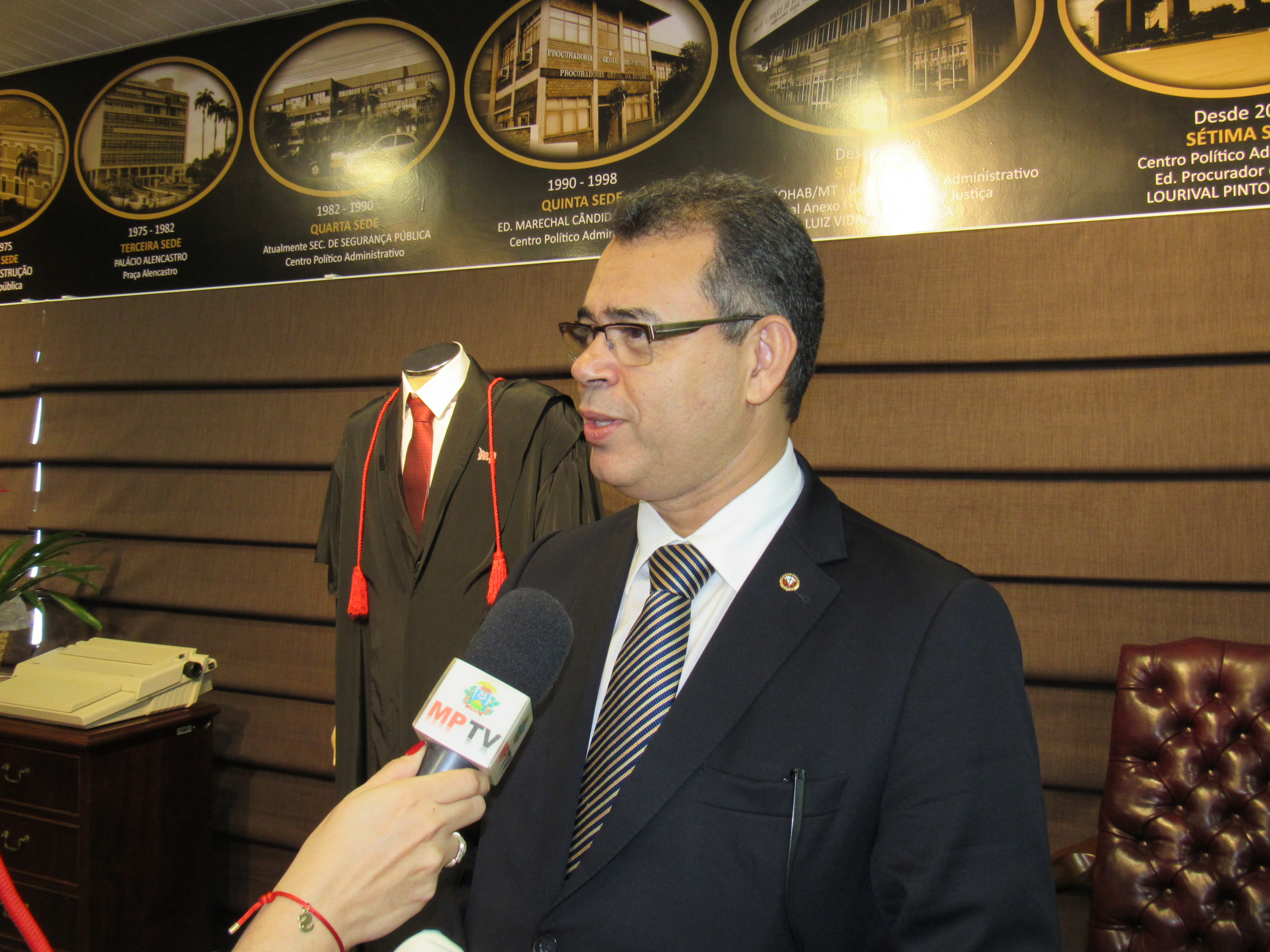 galeria/Visita do Procurador-Geral de Justiça do MPMA, LUIS GONZAGA MARTINS COELHO e do Conselheiro do CNMP, ANTÔNIO PEREIRA DUARTE ao Memorial do MPMT - 23/02/17