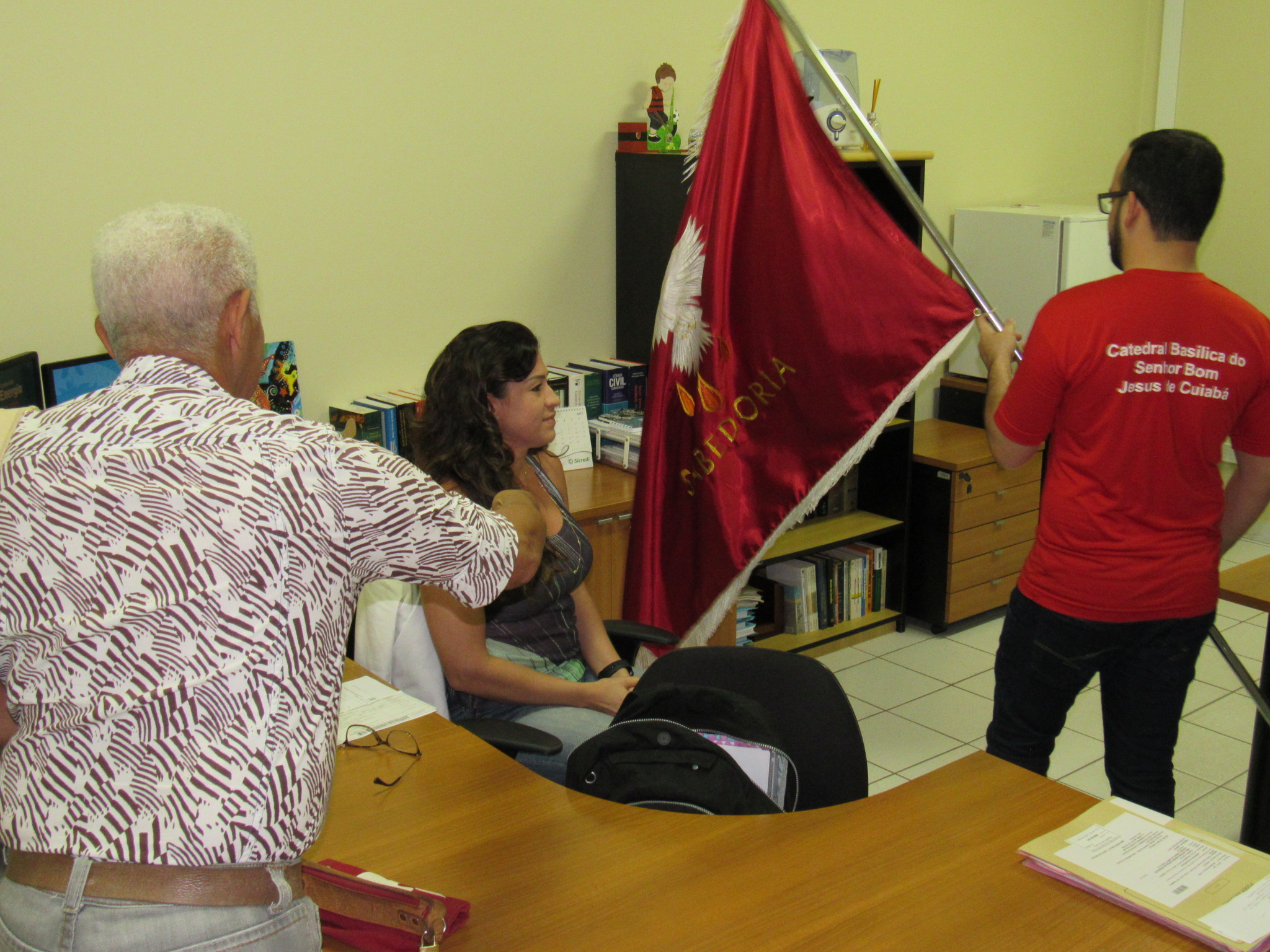 galeria/VISITA DA BANDEIRA DO DIVINO ESPÍRITO SANTO  - 01/06/2017