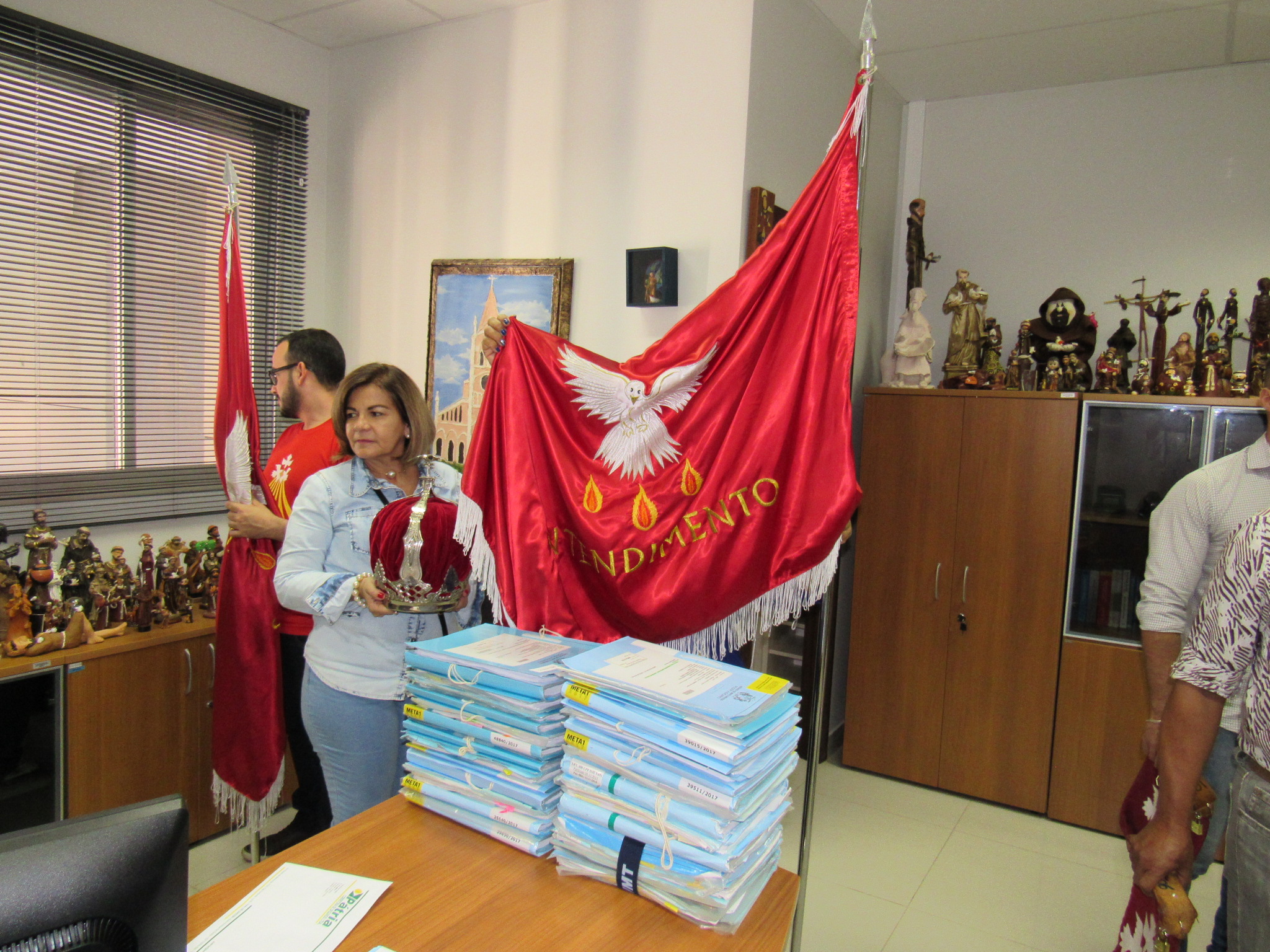 galeria/VISITA DA BANDEIRA DO DIVINO ESPÍRITO SANTO  - 01/06/2017