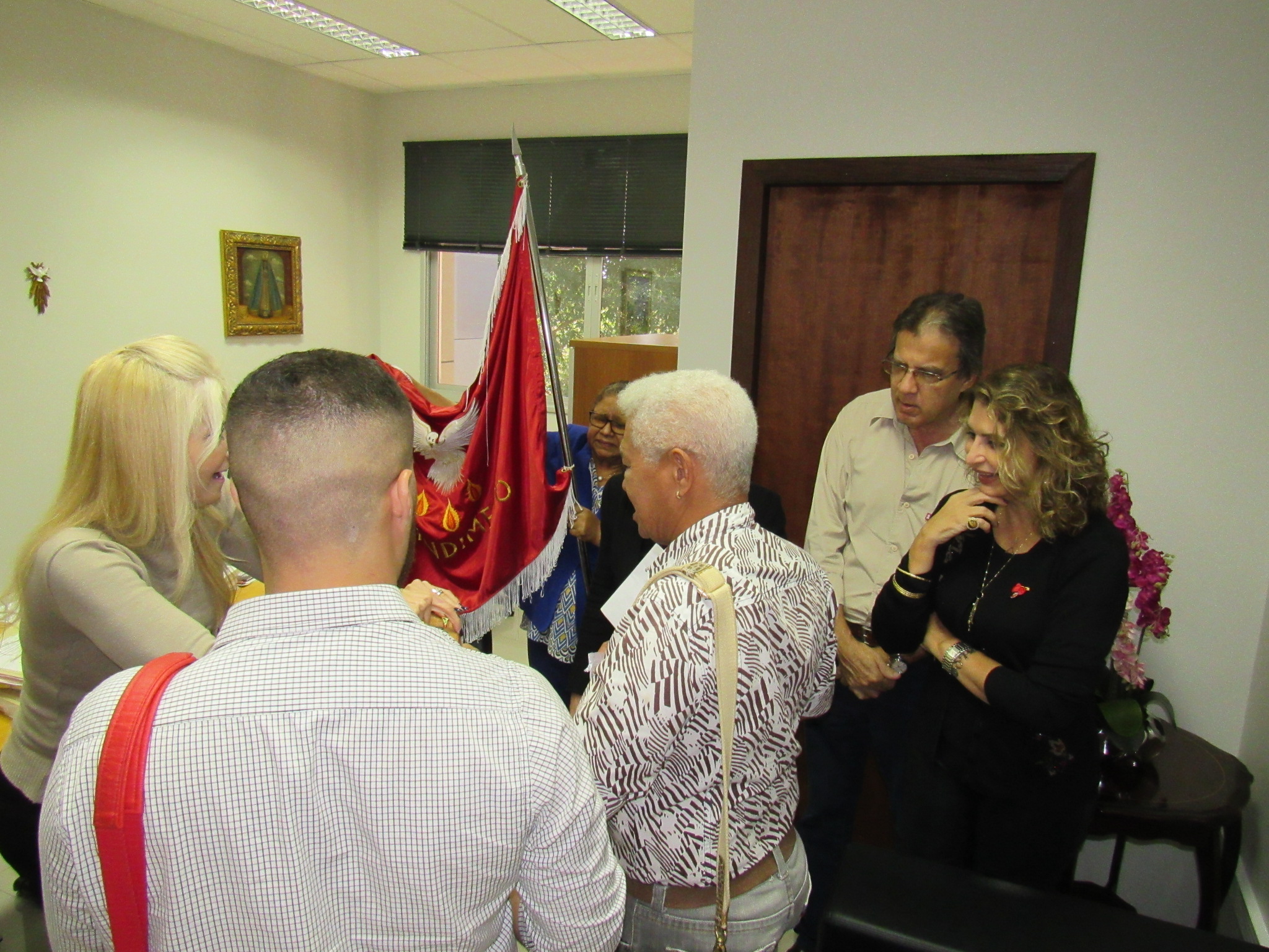 galeria/VISITA DA BANDEIRA DO DIVINO ESPÍRITO SANTO  - 01/06/2017