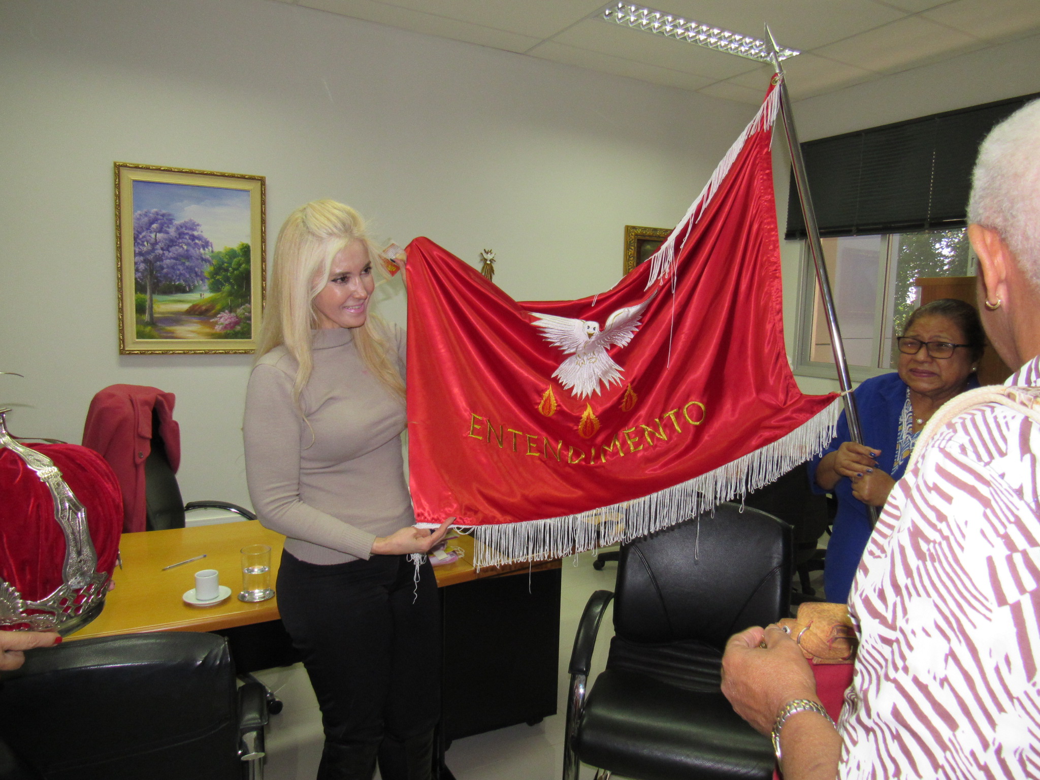 galeria/VISITA DA BANDEIRA DO DIVINO ESPÍRITO SANTO  - 01/06/2017