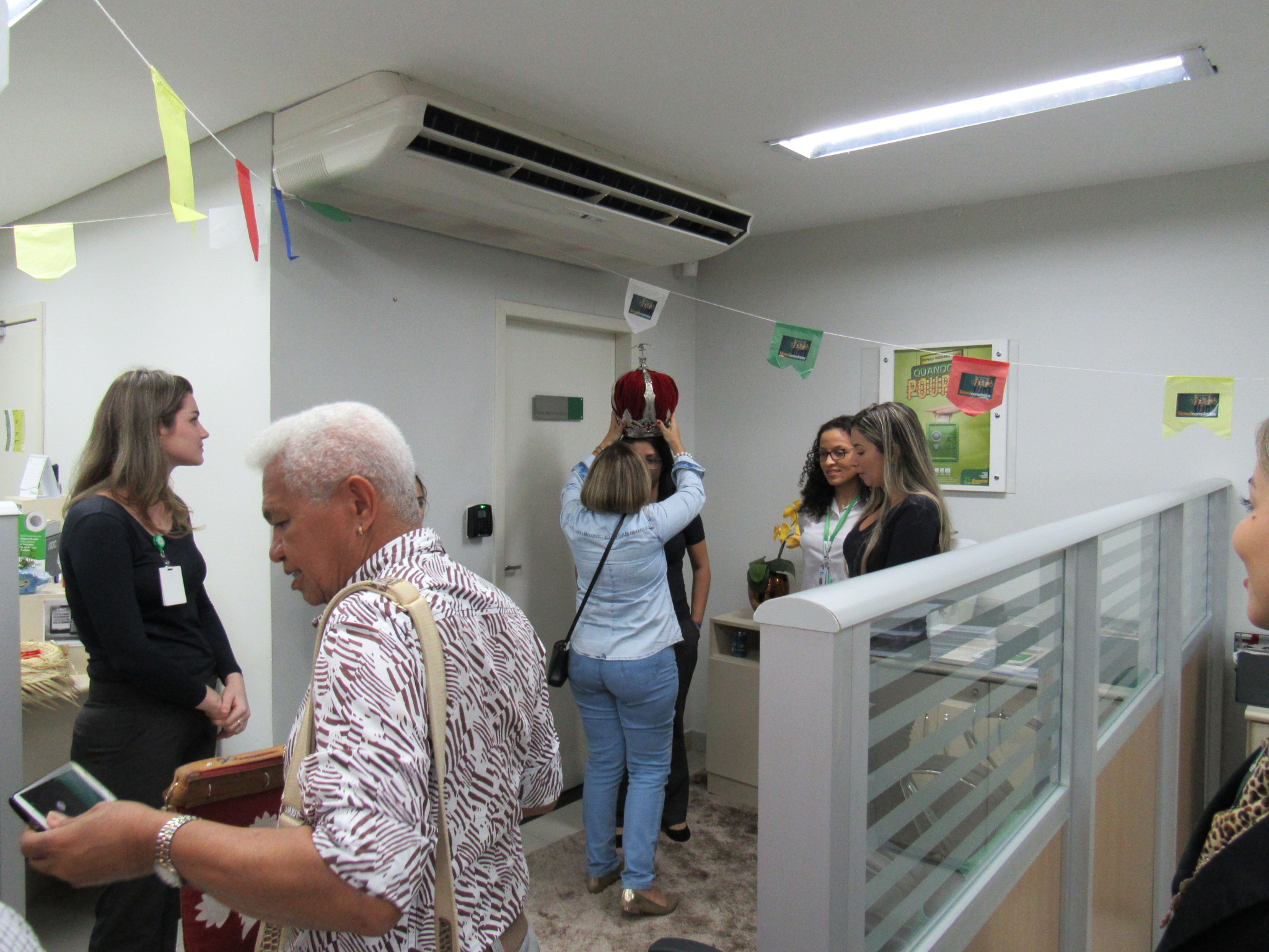 galeria/VISITA DA BANDEIRA DO DIVINO ESPÍRITO SANTO  - 01/06/2017