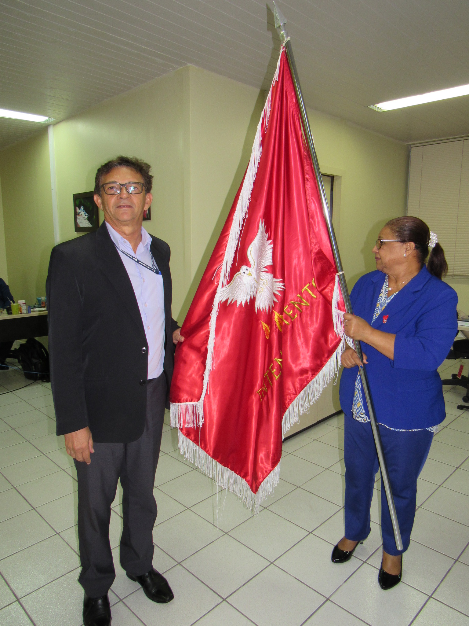 galeria/VISITA DA BANDEIRA DO DIVINO ESPÍRITO SANTO  - 01/06/2017