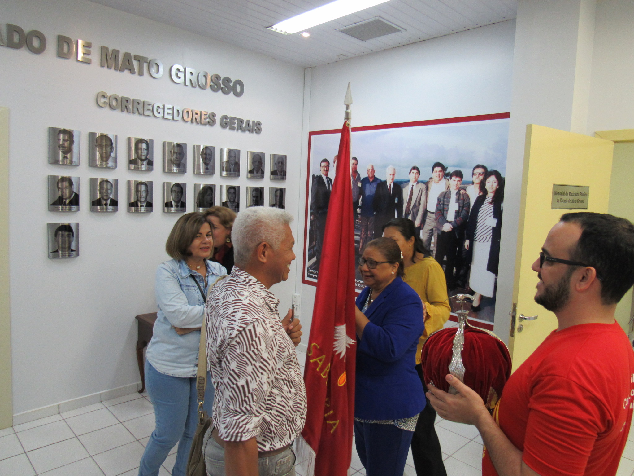 galeria/VISITA DA BANDEIRA DO DIVINO ESPÍRITO SANTO  - 01/06/2017