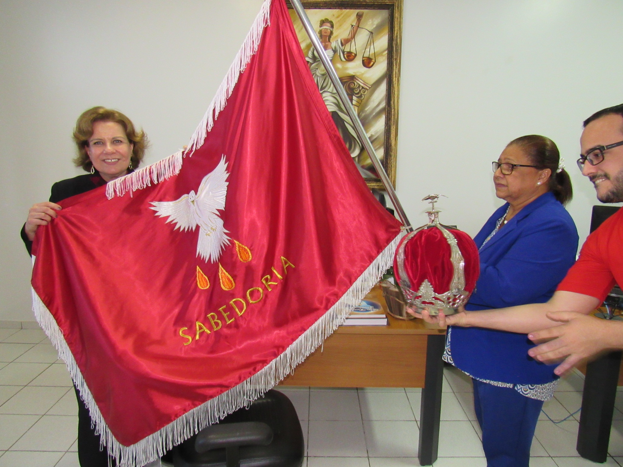 galeria/VISITA DA BANDEIRA DO DIVINO ESPÍRITO SANTO  - 01/06/2017