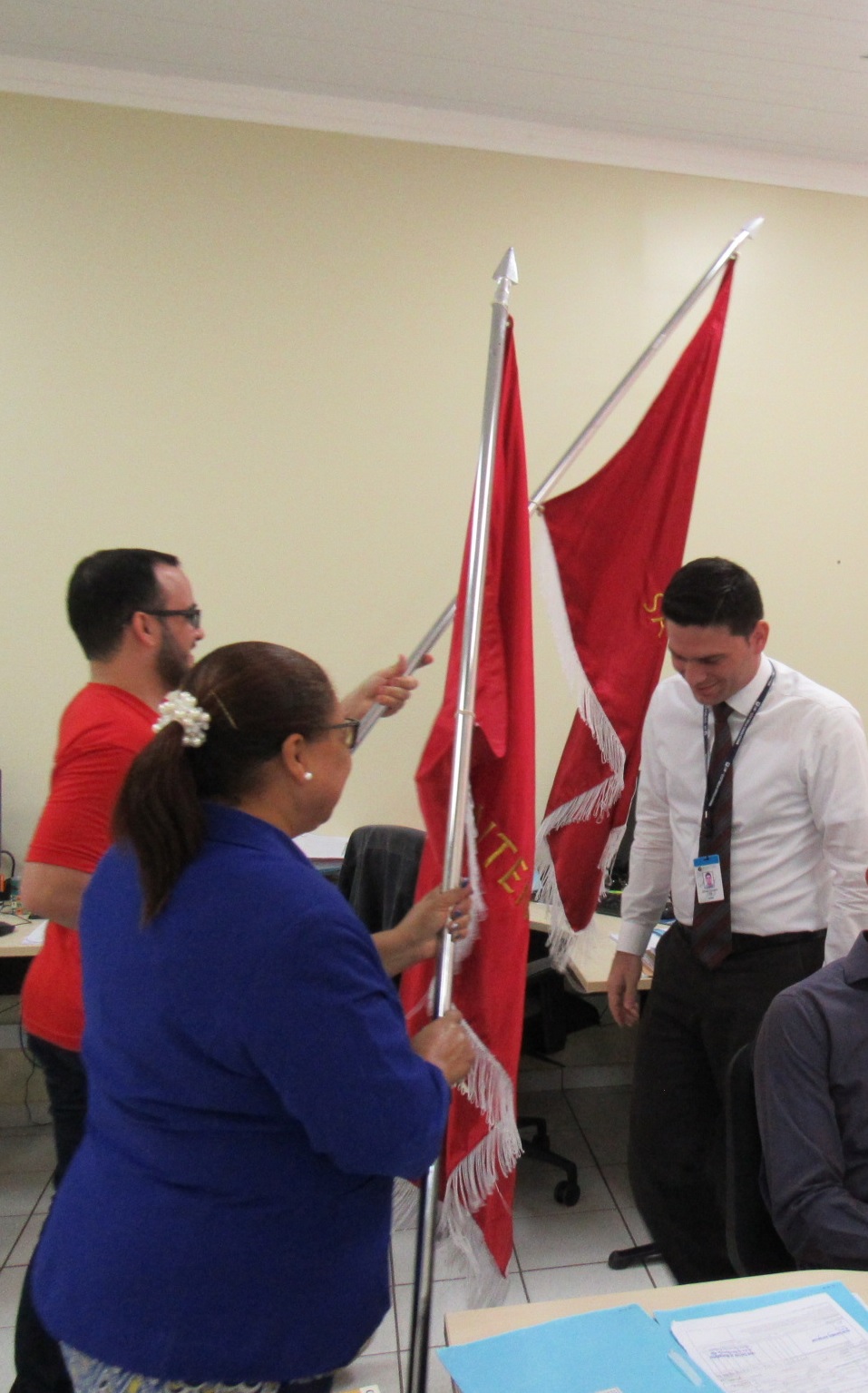 galeria/VISITA DA BANDEIRA DO DIVINO ESPÍRITO SANTO  - 01/06/2017