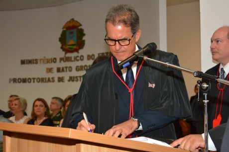 galeria/POSSE DO PGJ - MAURO BENEDITO POUSO CURVO - 08/03/2017