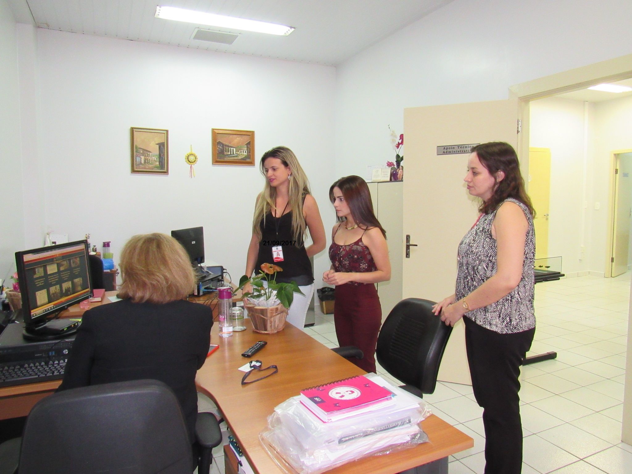 galeria/VISITA DA COMISSÃO DE SERVIDORES DO MPT-PRT-23ª REGIÃO AO MEMORIAL DO MPMT E A GERÊNCIA DE DOCUMENTAÇÃO E ARQUIVO - 21/09/2017