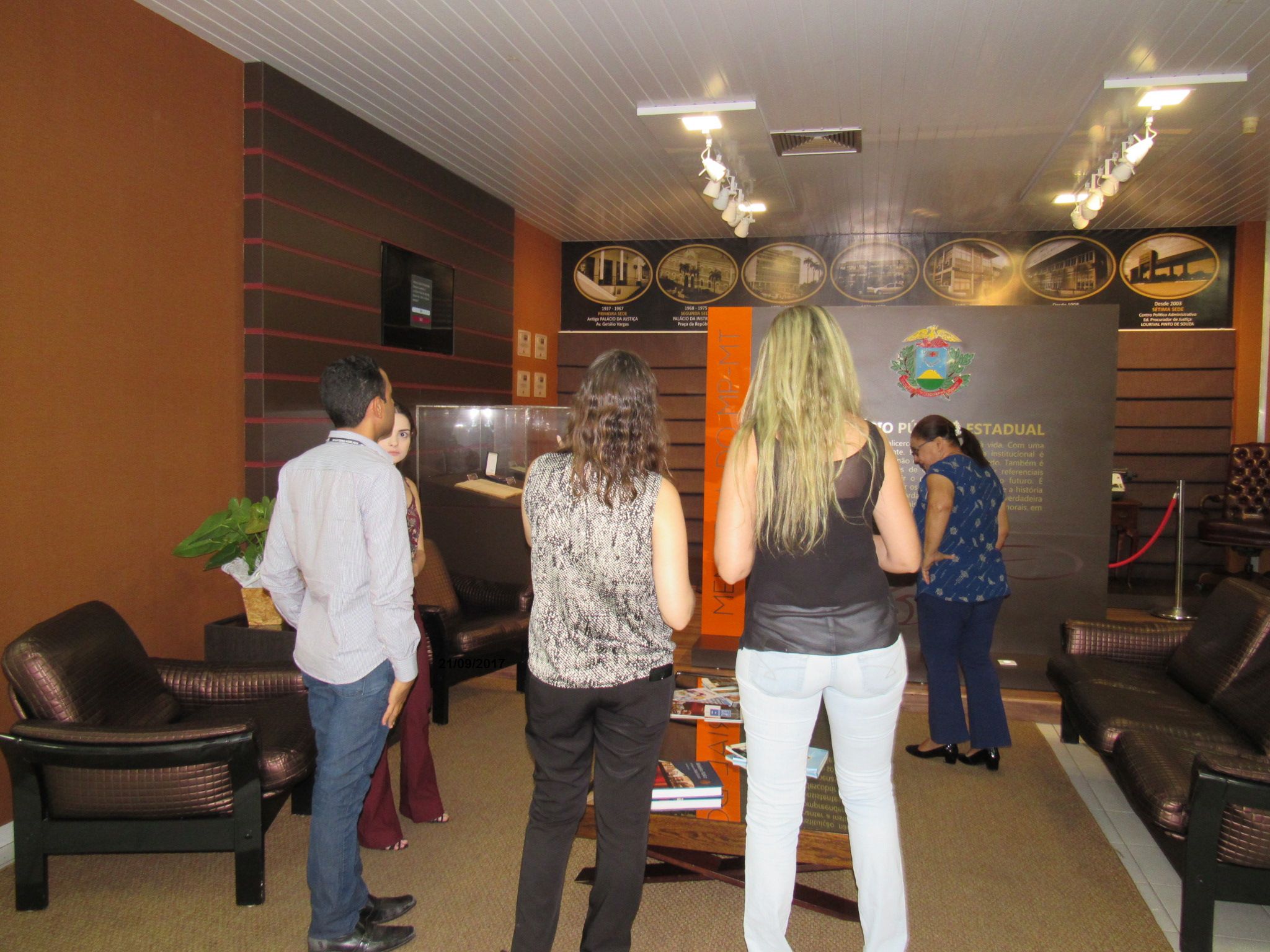 galeria/VISITA DA COMISSÃO DE SERVIDORES DO MPT-PRT-23ª REGIÃO AO MEMORIAL DO MPMT E A GERÊNCIA DE DOCUMENTAÇÃO E ARQUIVO - 21/09/2017