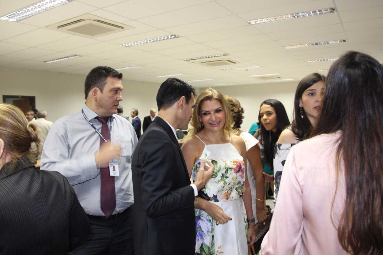 galeria/POSSE DOS PROMOTORES DE JUSTIÇA MARCELO FERRA DE CARVALHO, JORGE DA COSTA LANA E JOSÉ NOBERTO DE MEDEIROS JÚNIOR NO CARGO DE PROCURADOR DE JUSTIÇA - 05/10/2017