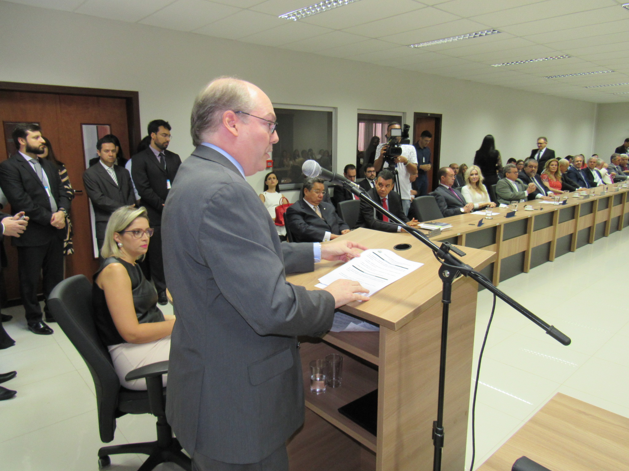 galeria/POSSE DOS PROMOTORES DE JUSTIÇA MARCELO FERRA DE CARVALHO, JORGE DA COSTA LANA E JOSÉ NOBERTO DE MEDEIROS JÚNIOR NO CARGO DE PROCURADOR DE JUSTIÇA - 05/10/2017