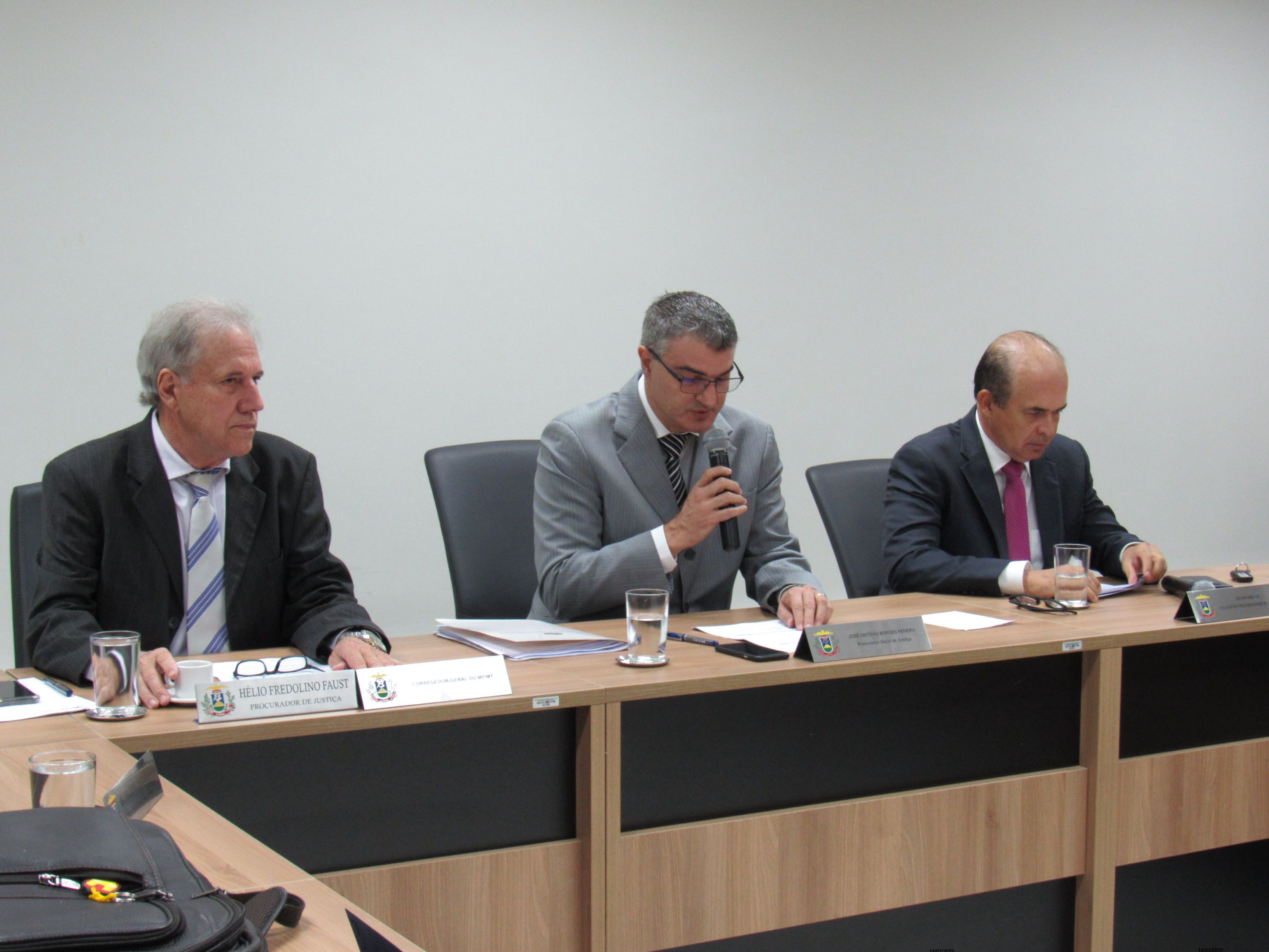 galeria/POSSE DA PROMOTORA DE JUSTIÇA ROSANA MARRA NO CARGO DE PROCURADORA DE JUSTIÇA -14.03.2019