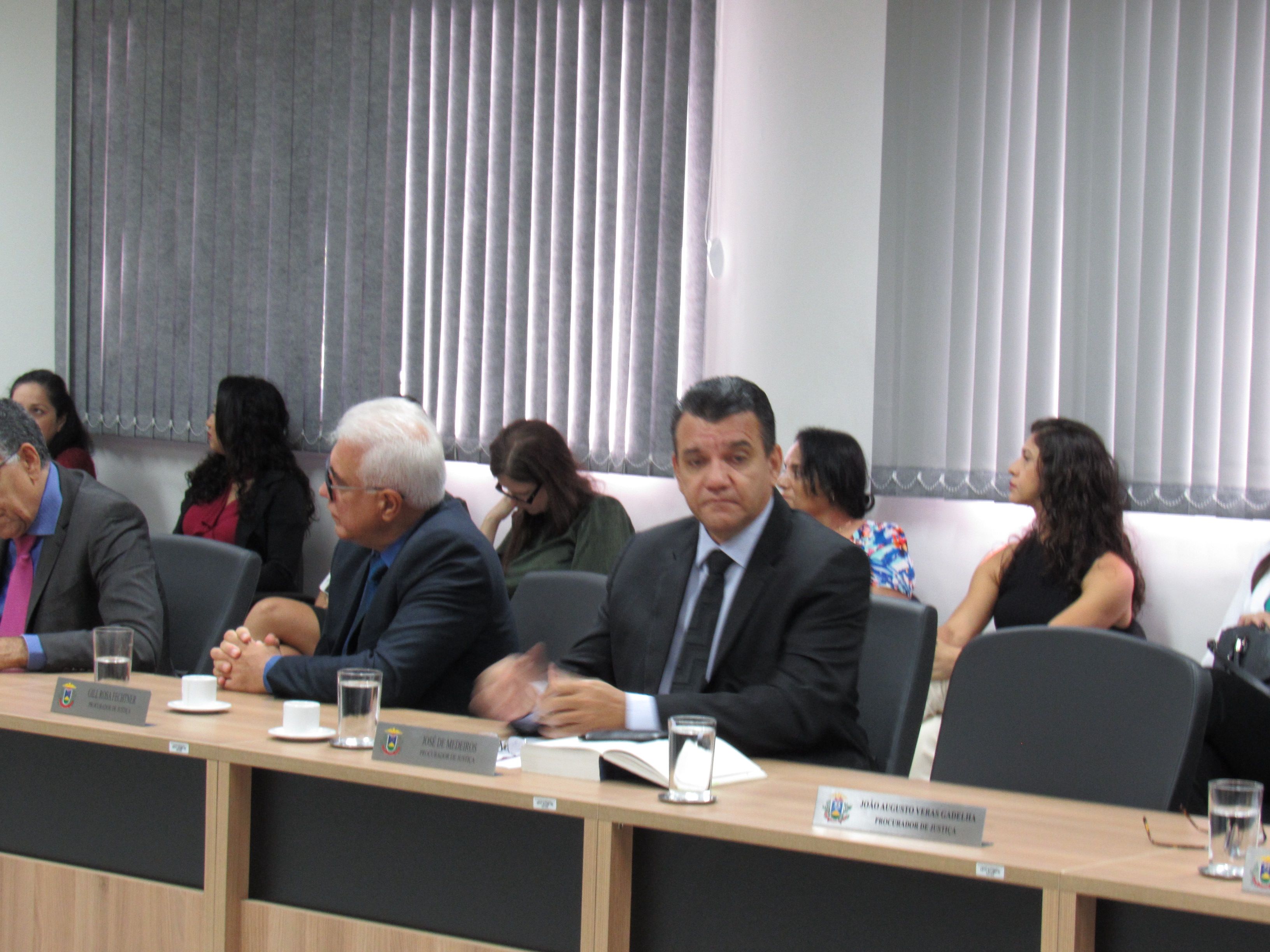 galeria/POSSE DO PROMOTOR DE JUSTIÇA ROOSEVELT PEREIRA CURSINE NO CARGO DE PROCURADOR DE JUSTIÇA - 04.04.2019