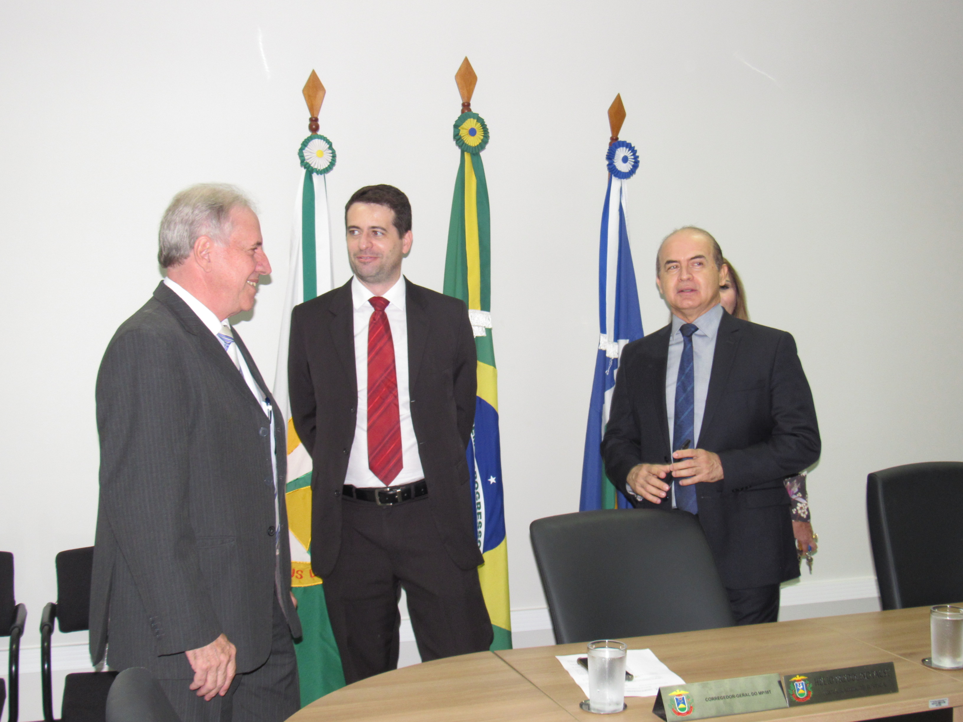 galeria/POSSE DA DRA. ESTHER LOUISE ASVOLINSQUE PEIXOTO PARA O CARGO DE PROCURADORA DE JUSTIÇA - 03.10.2019