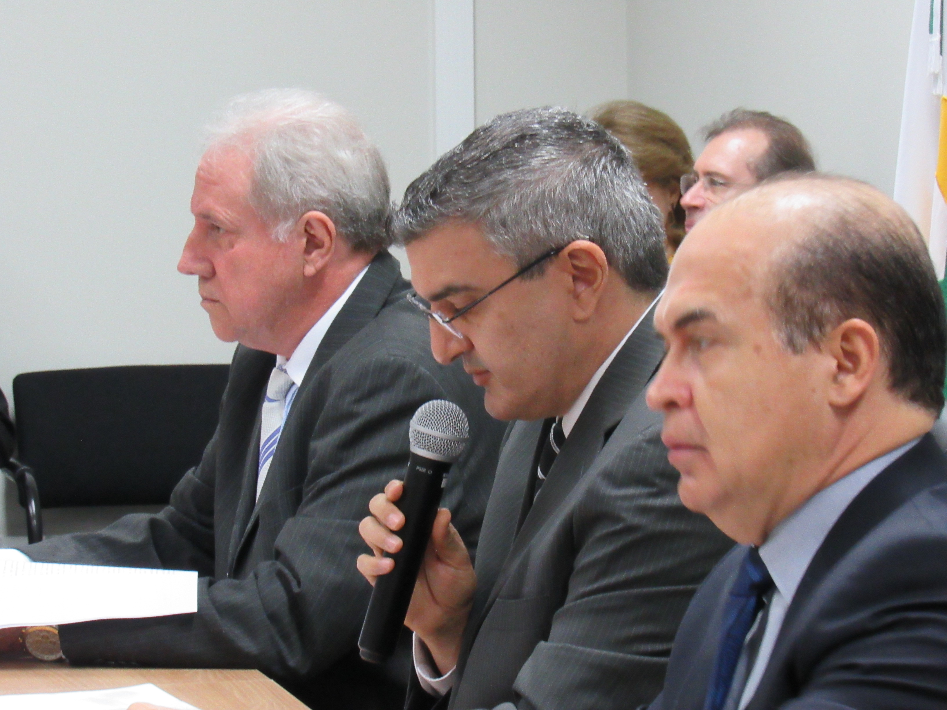 galeria/POSSE DA DRA. ESTHER LOUISE ASVOLINSQUE PEIXOTO PARA O CARGO DE PROCURADORA DE JUSTIÇA - 03.10.2019