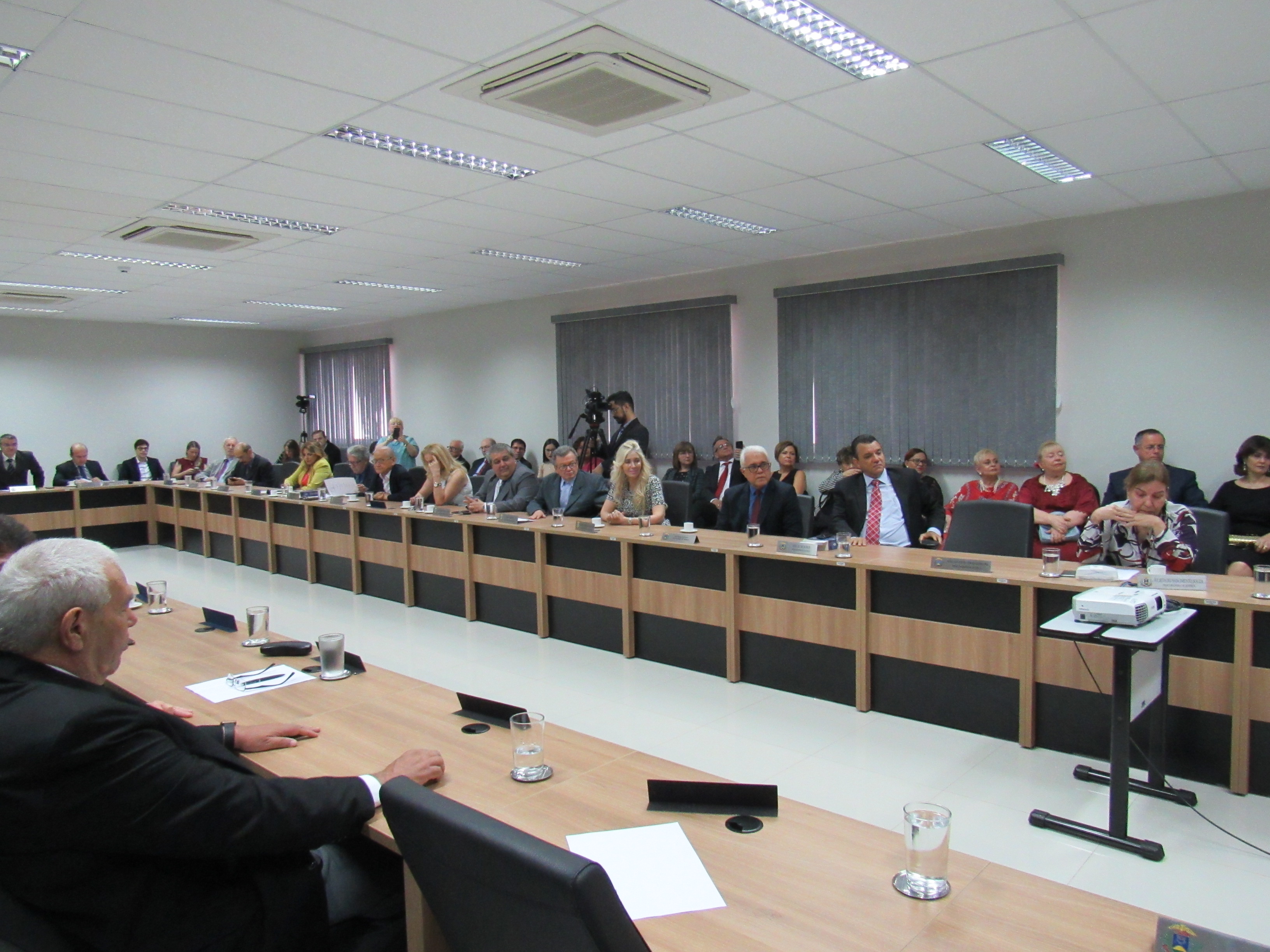 galeria/POSSE DA DRA. ESTHER LOUISE ASVOLINSQUE PEIXOTO PARA O CARGO DE PROCURADORA DE JUSTIÇA - 03.10.2019