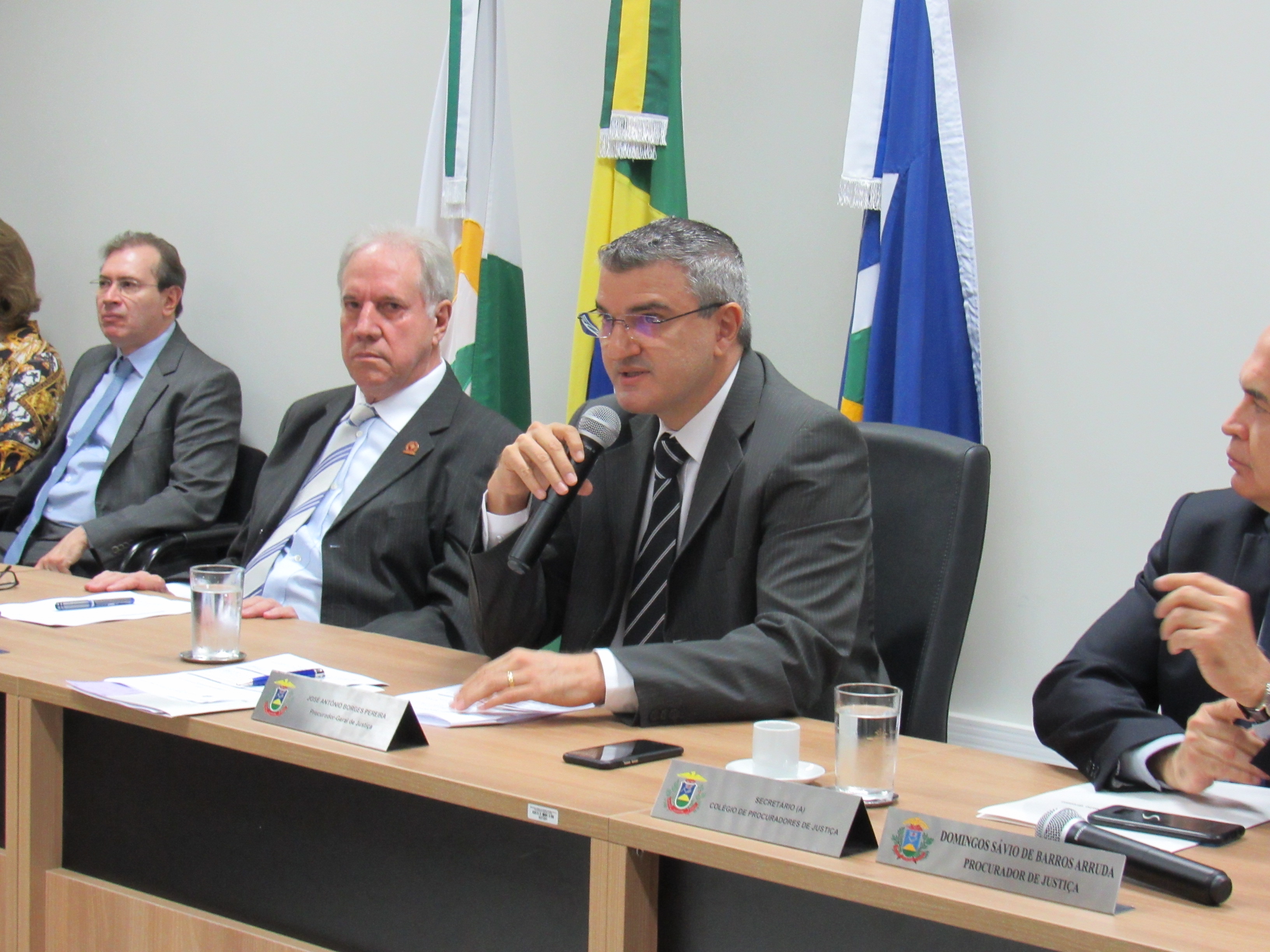 galeria/POSSE DA DRA. ESTHER LOUISE ASVOLINSQUE PEIXOTO PARA O CARGO DE PROCURADORA DE JUSTIÇA - 03.10.2019