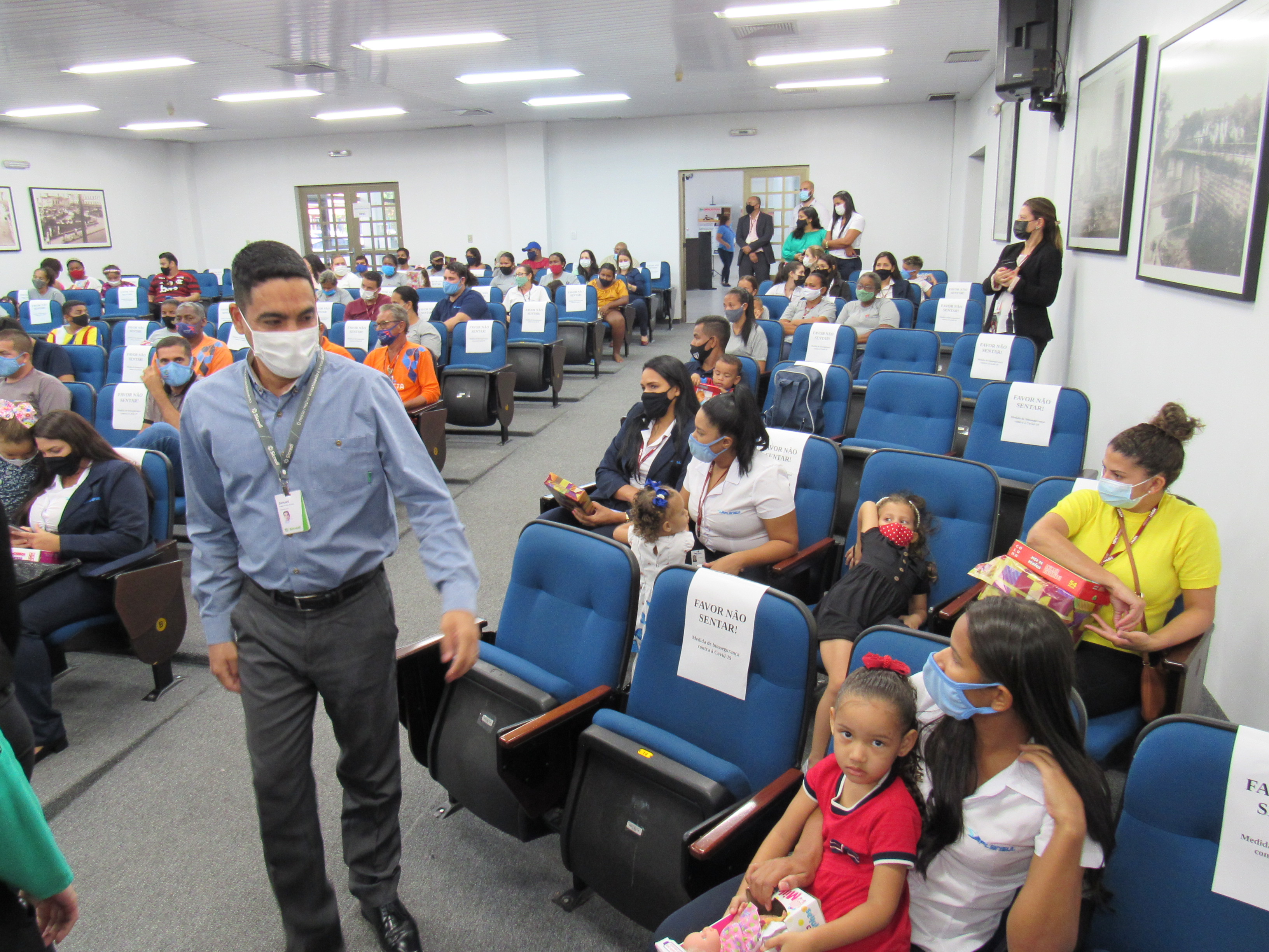 galeria/NATAL COM COLABORADORES TERCEIRIZADOS