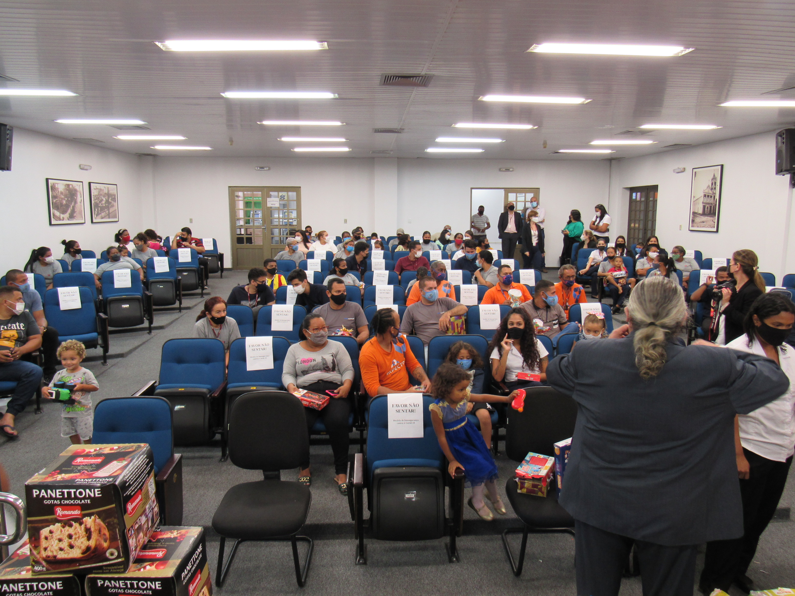 galeria/NATAL COM COLABORADORES TERCEIRIZADOS