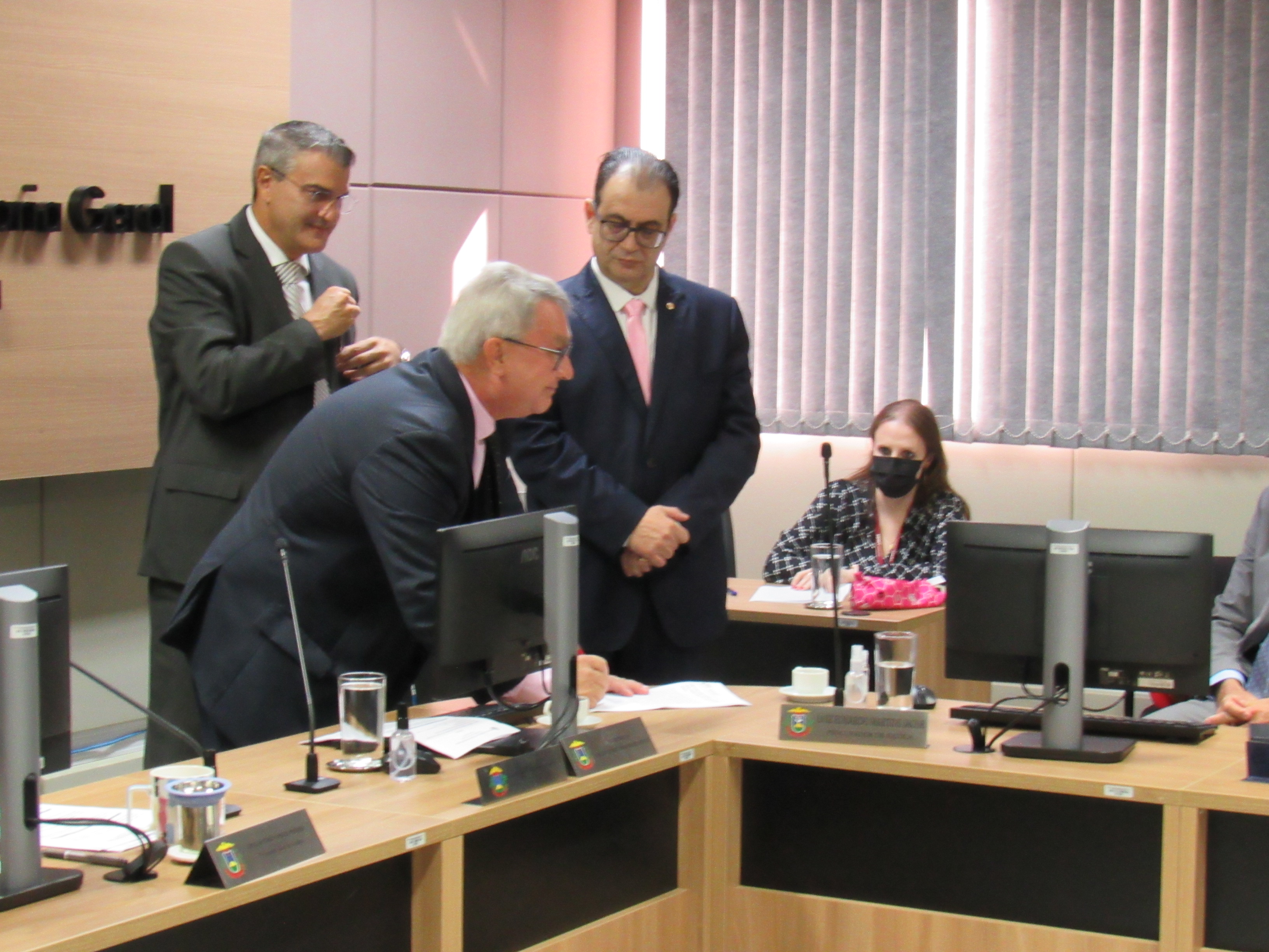 galeria/POSSE DR ALEXANDRE GUEDES COMO PROCURADOR DE JUSTIÇA EM 05 05 2022