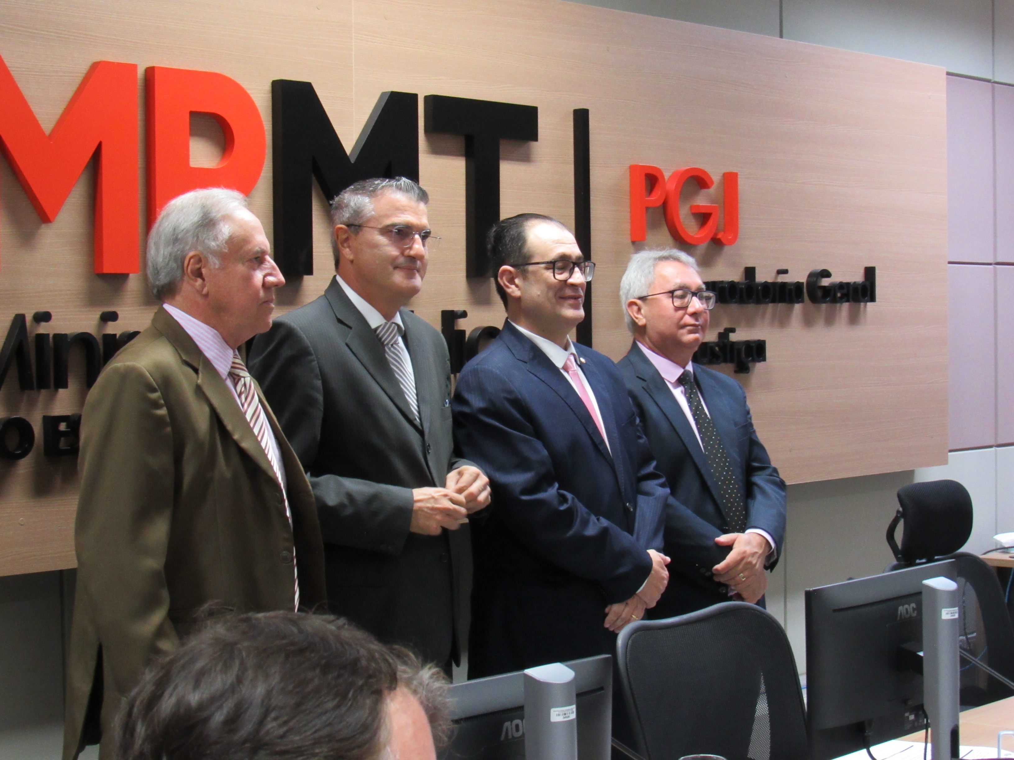 galeria/POSSE DR ALEXANDRE GUEDES COMO PROCURADOR DE JUSTIÇA EM 05 05 2022