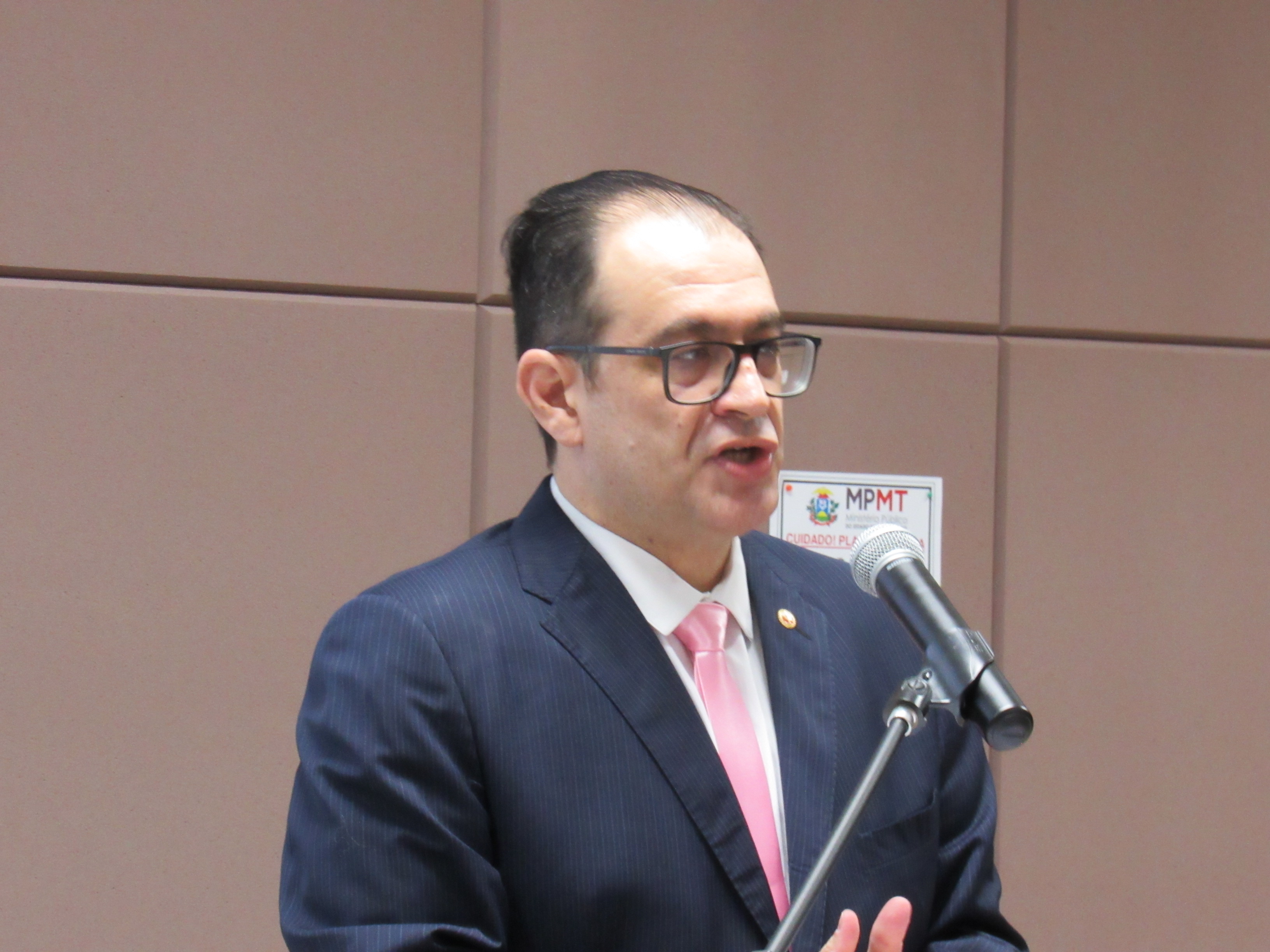 galeria/POSSE DR ALEXANDRE GUEDES COMO PROCURADOR DE JUSTIÇA EM 05 05 2022