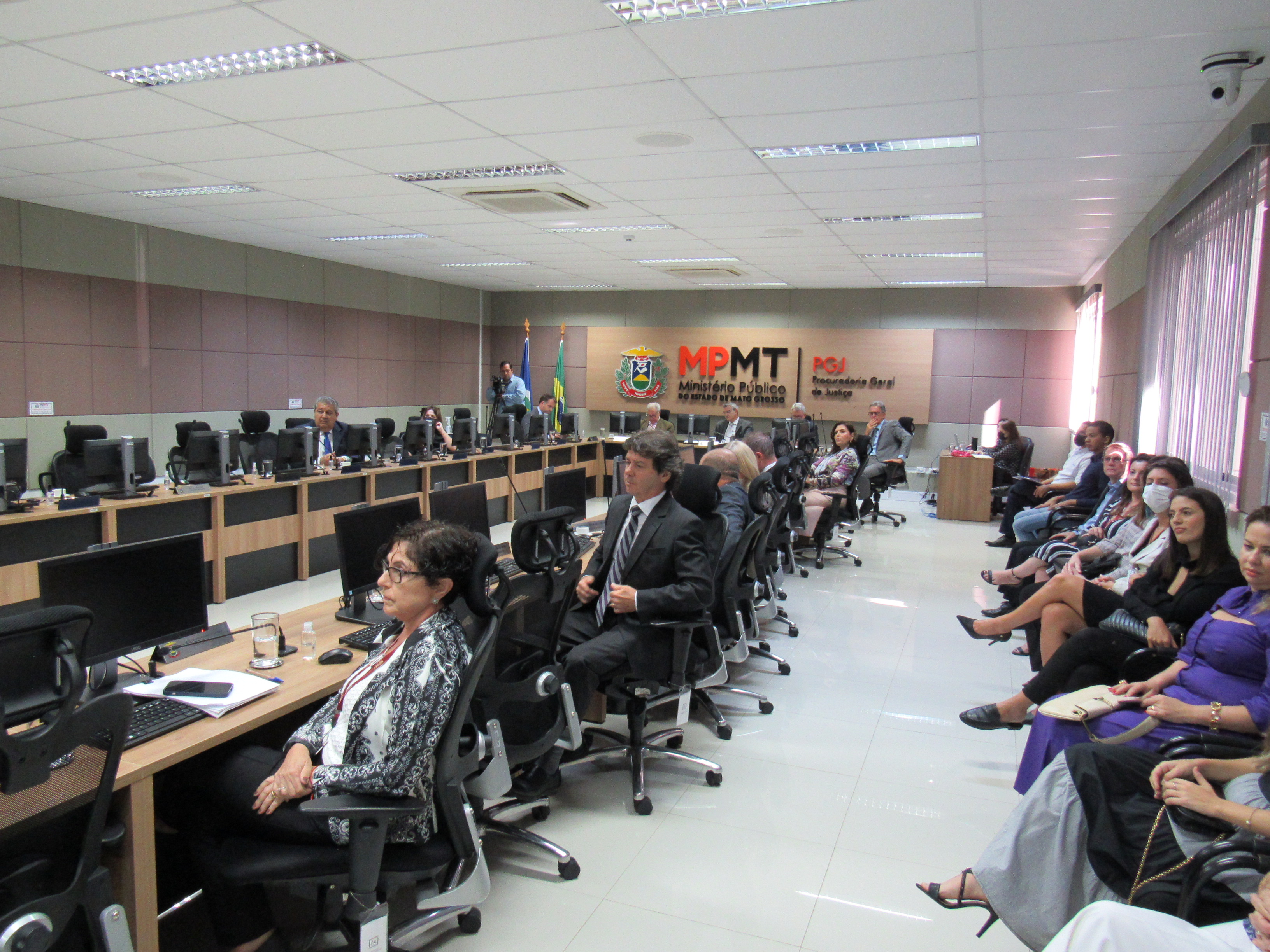 galeria/POSSE DR ALEXANDRE GUEDES COMO PROCURADOR DE JUSTIÇA EM 05 05 2022