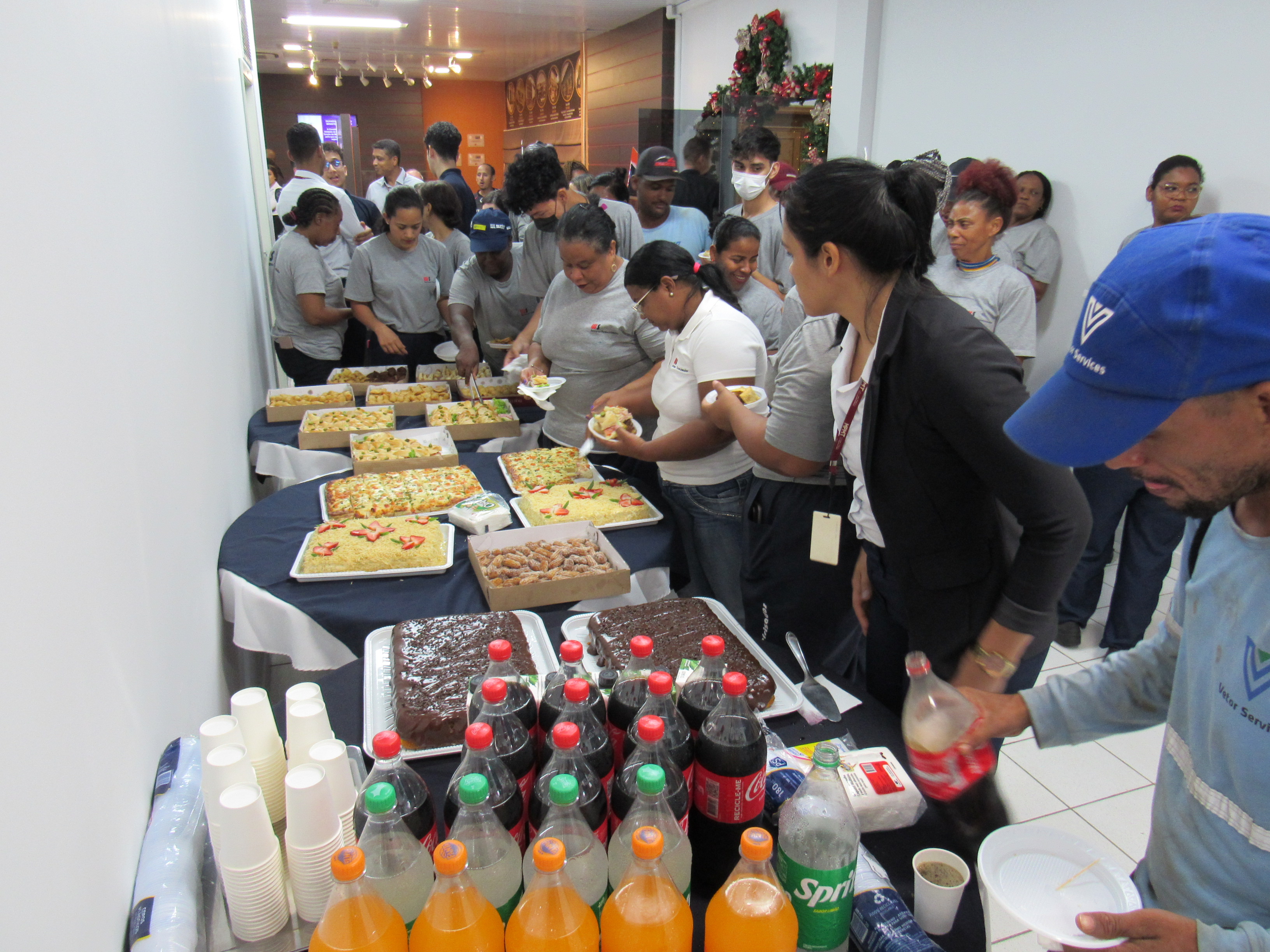 galeria/CONFRATERNIZAÇÃO DE NATAL DE TERCEIRIZADOS