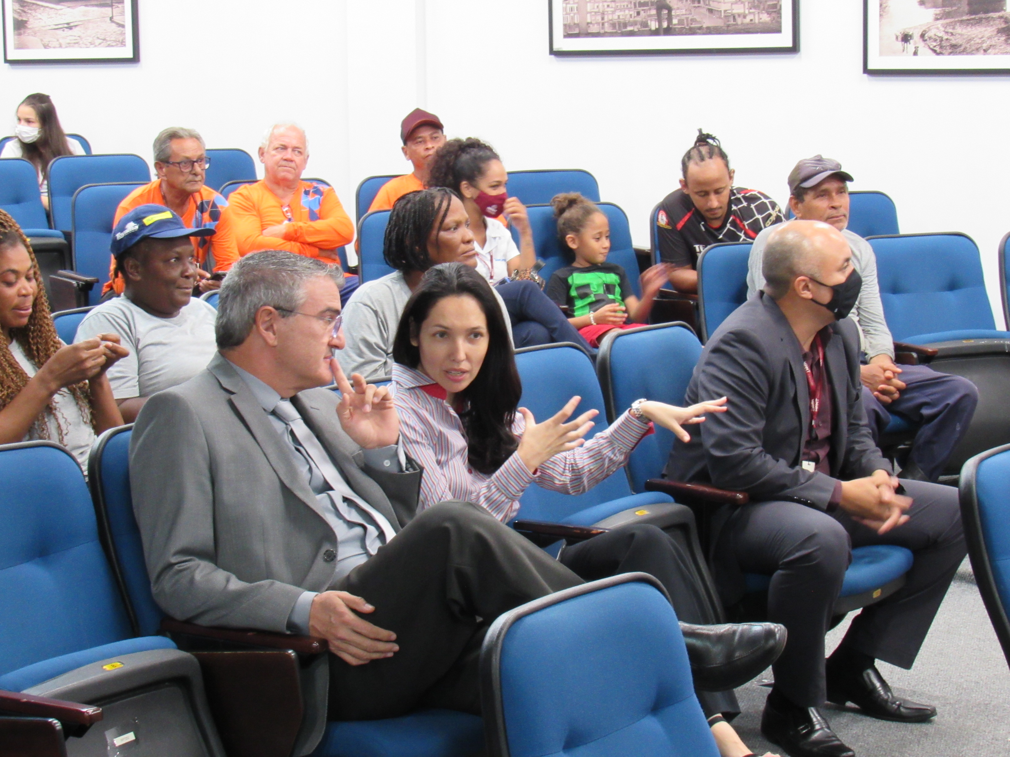 galeria/CONFRATERNIZAÇÃO DE NATAL DE TERCEIRIZADOS