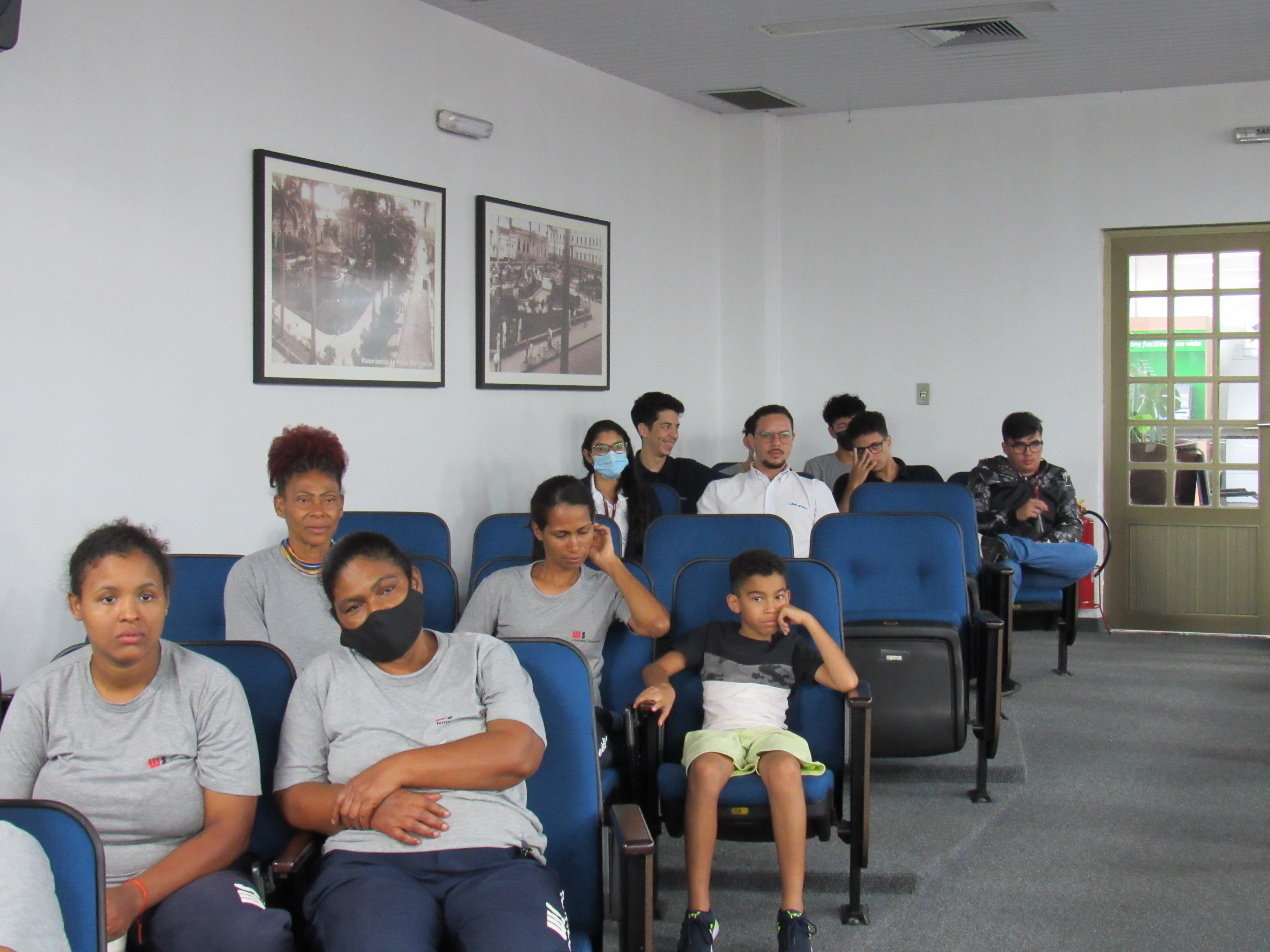 galeria/CONFRATERNIZAÇÃO DE NATAL DE TERCEIRIZADOS