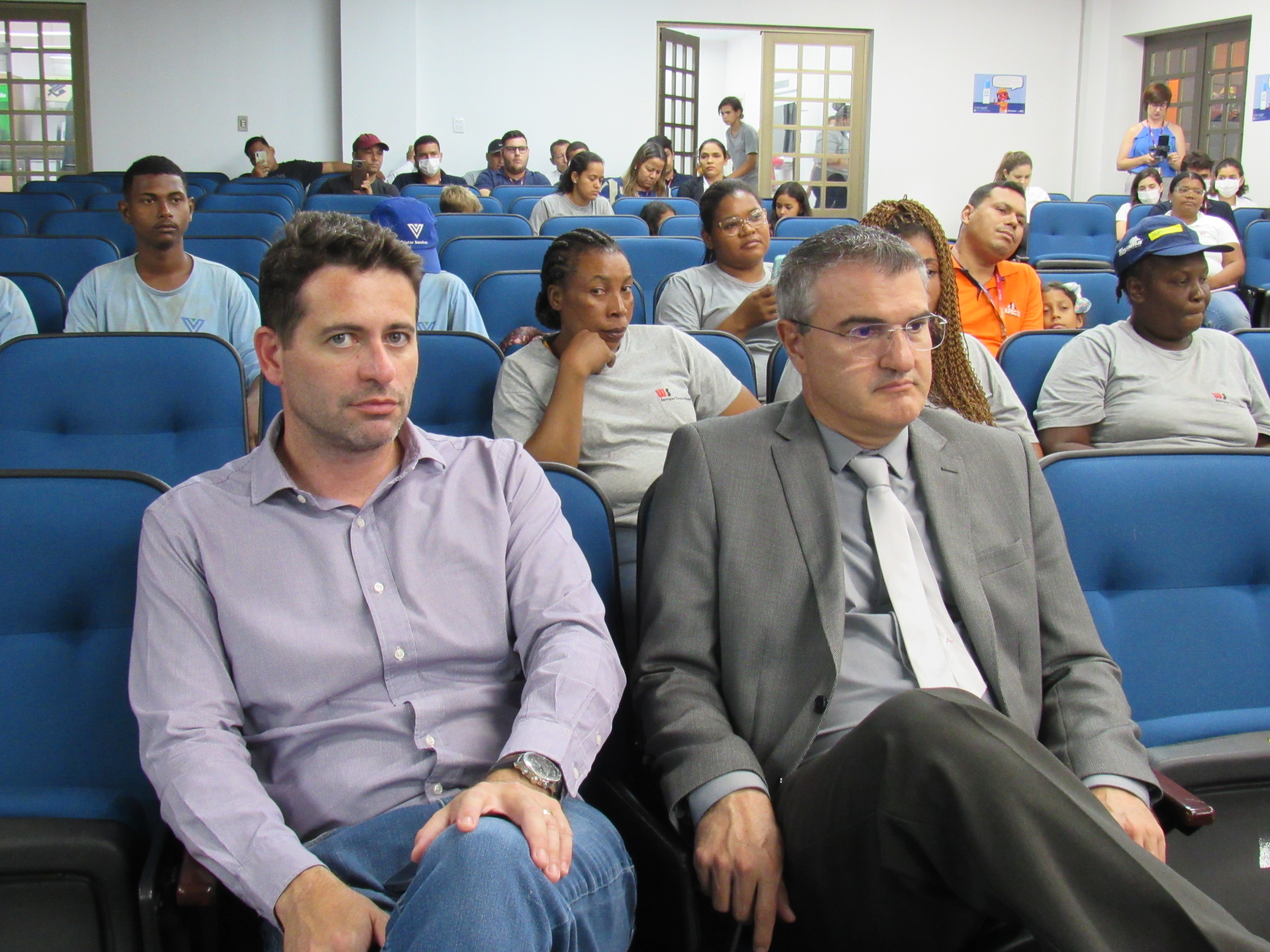 galeria/CONFRATERNIZAÇÃO DE NATAL DE TERCEIRIZADOS