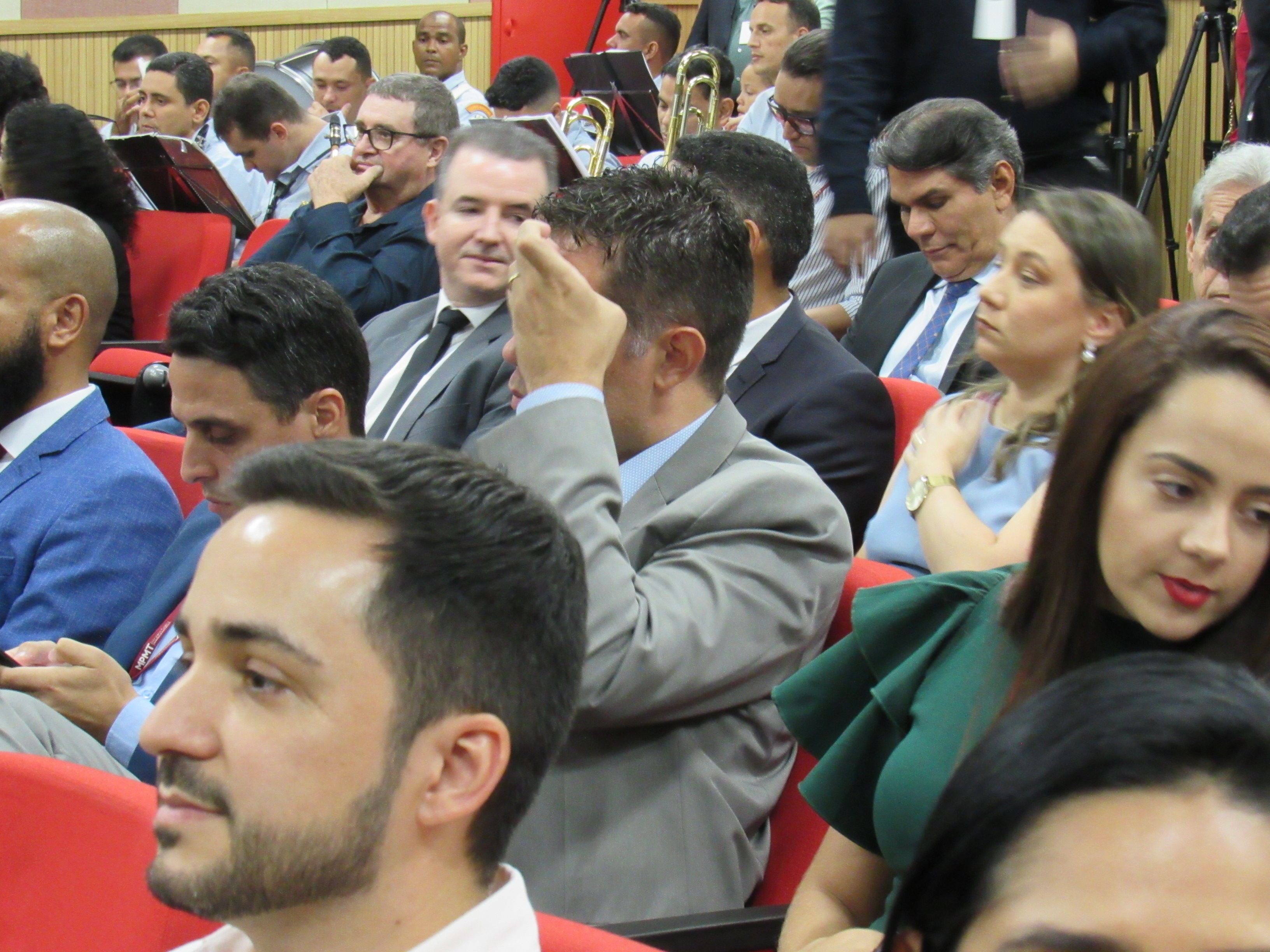 galeria/POSSE DO PGJ DR. DEOSDETE CRUZ JÚNIOR