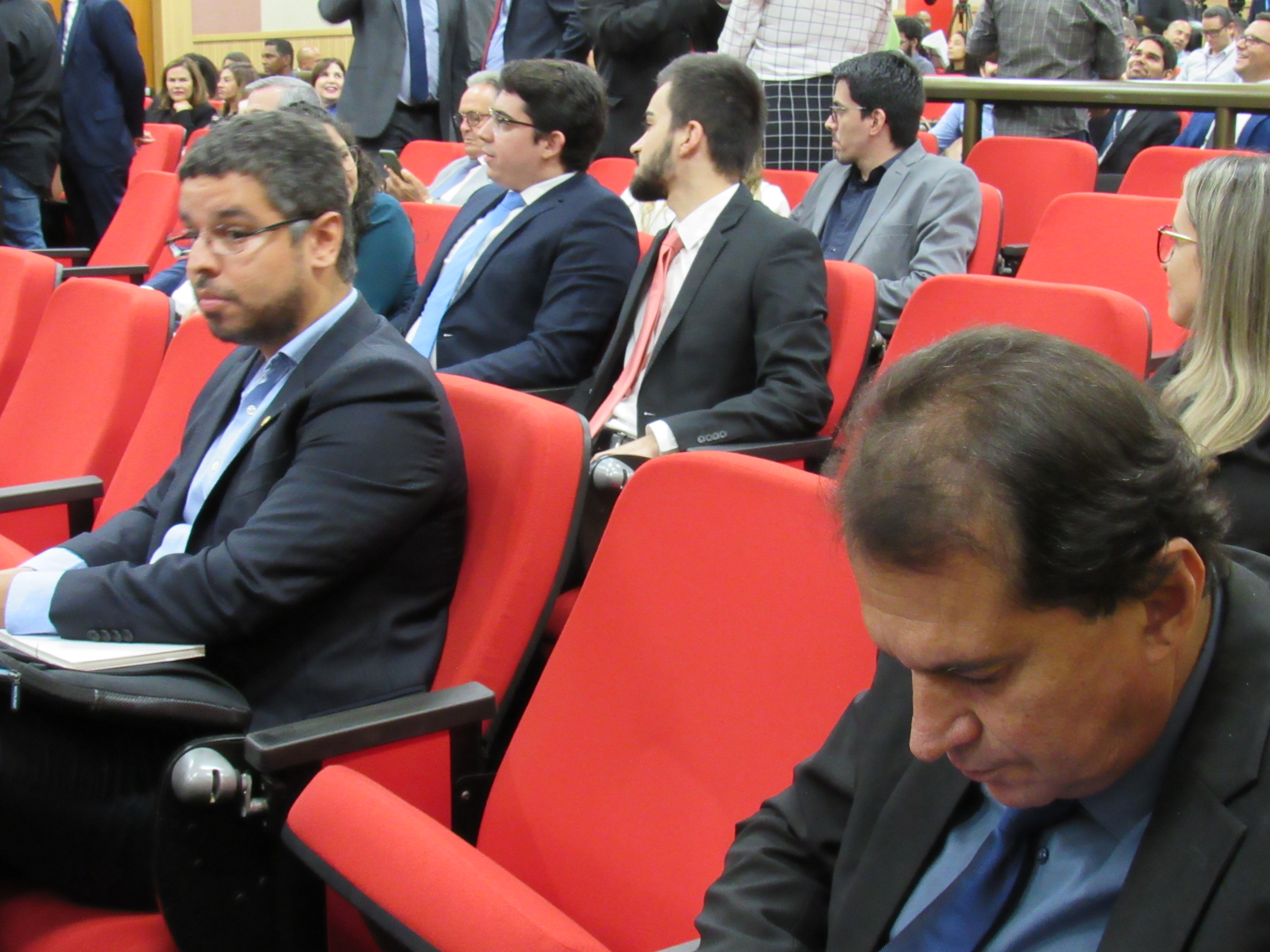 galeria/POSSE DO PGJ DR. DEOSDETE CRUZ JÚNIOR