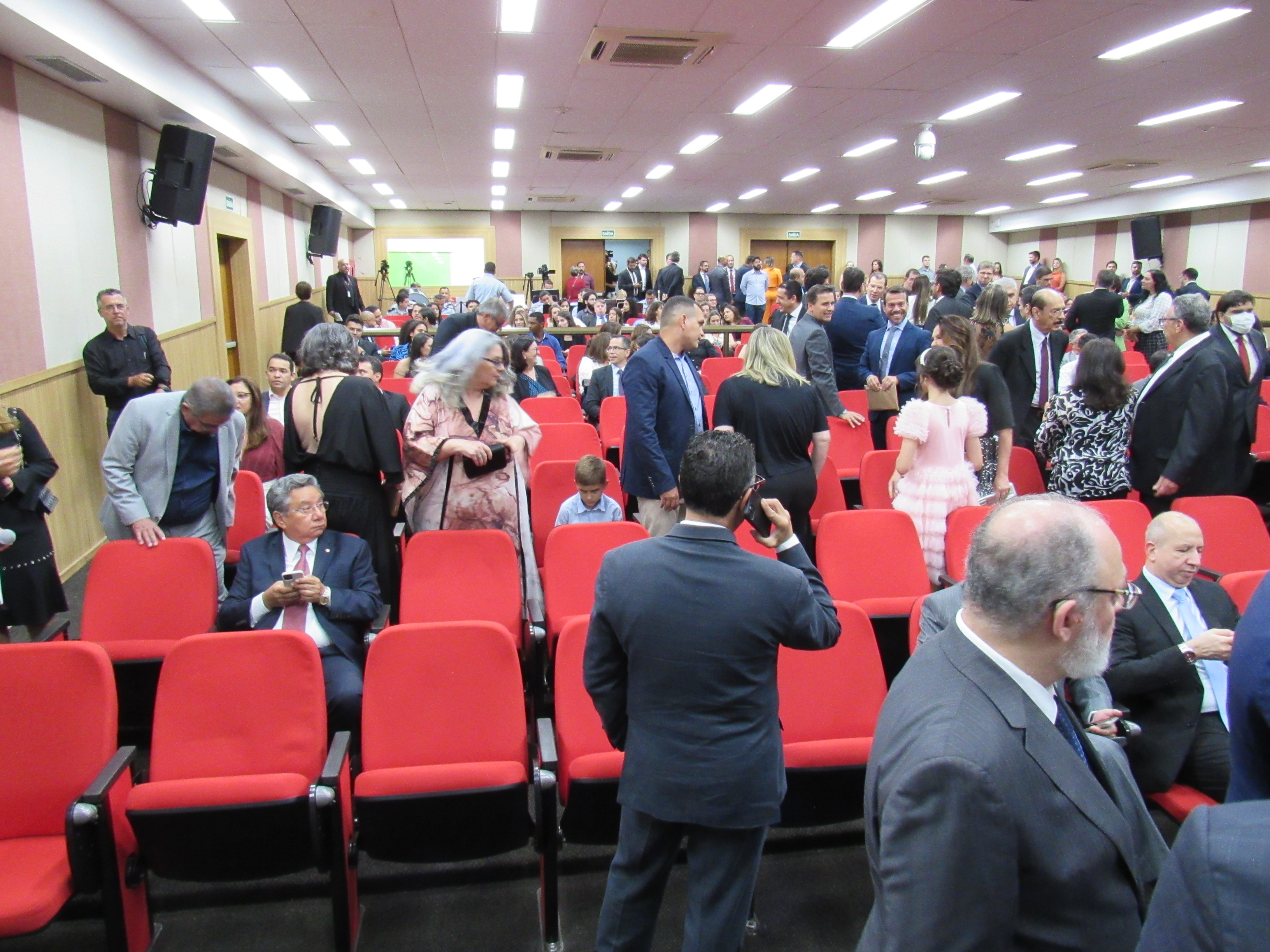 galeria/POSSE DO PGJ DR. DEOSDETE CRUZ JÚNIOR