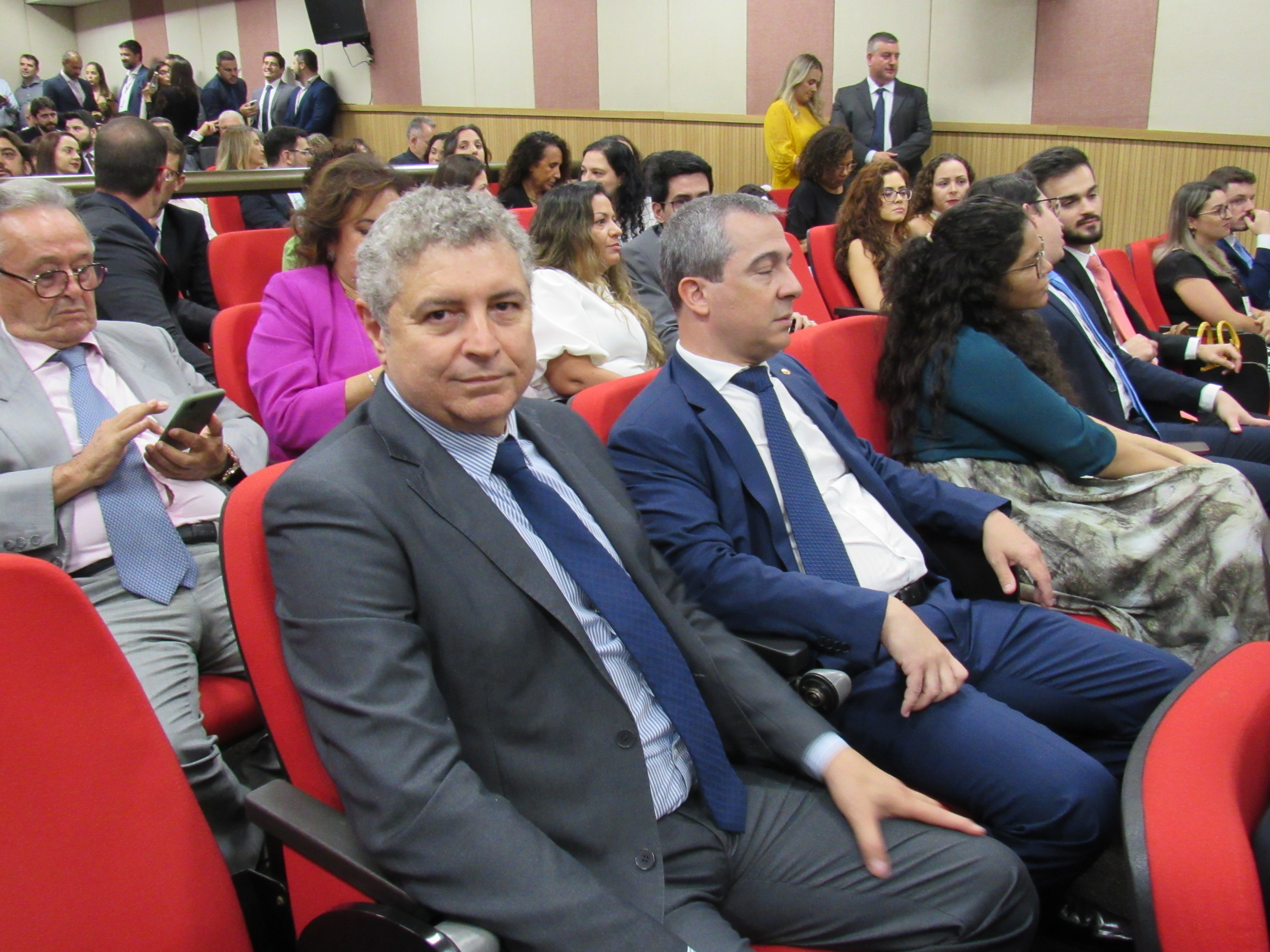 galeria/POSSE DO PGJ DR. DEOSDETE CRUZ JÚNIOR