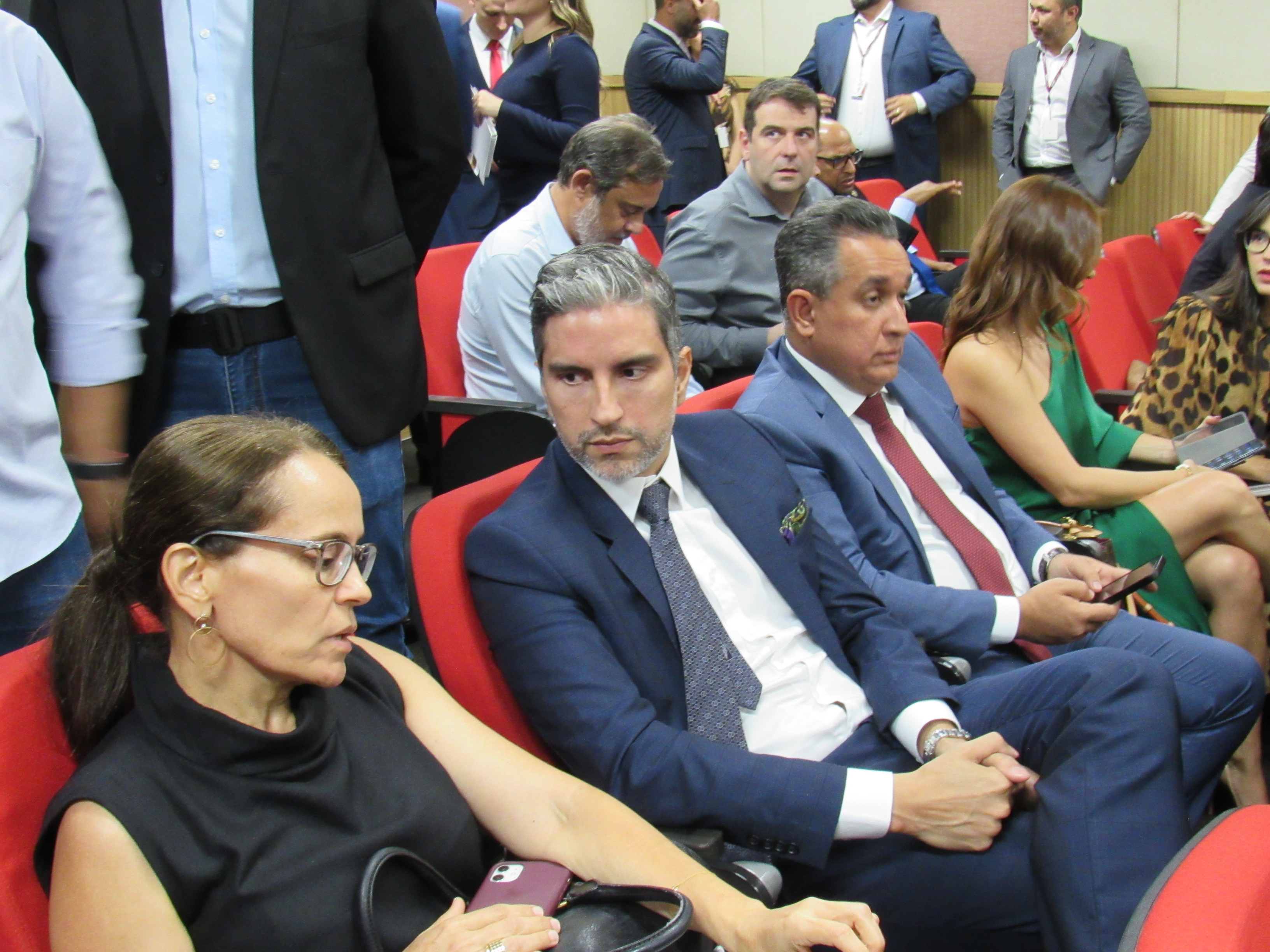 galeria/POSSE DO PGJ DR. DEOSDETE CRUZ JÚNIOR