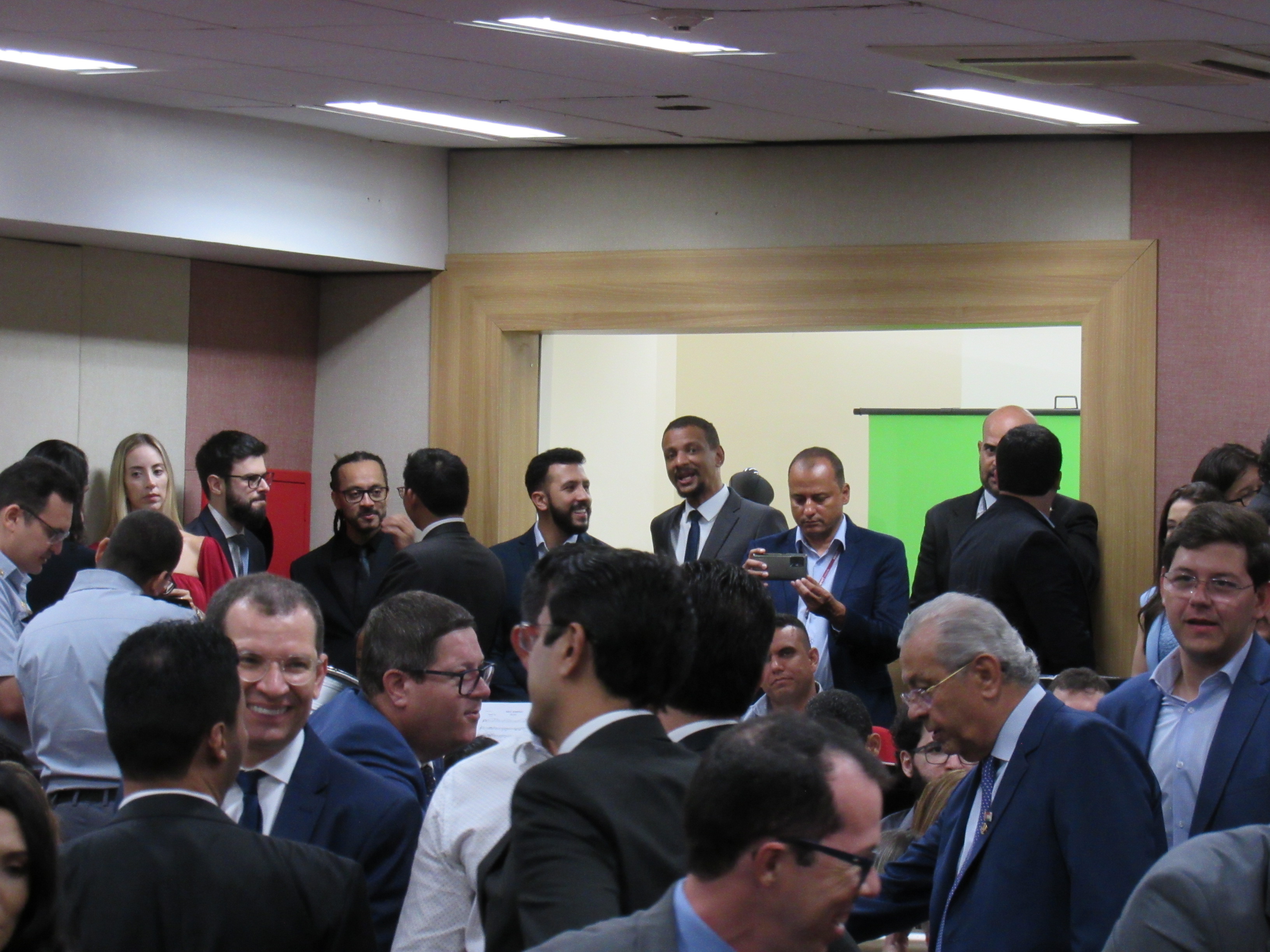 galeria/POSSE DO PGJ DR. DEOSDETE CRUZ JÚNIOR