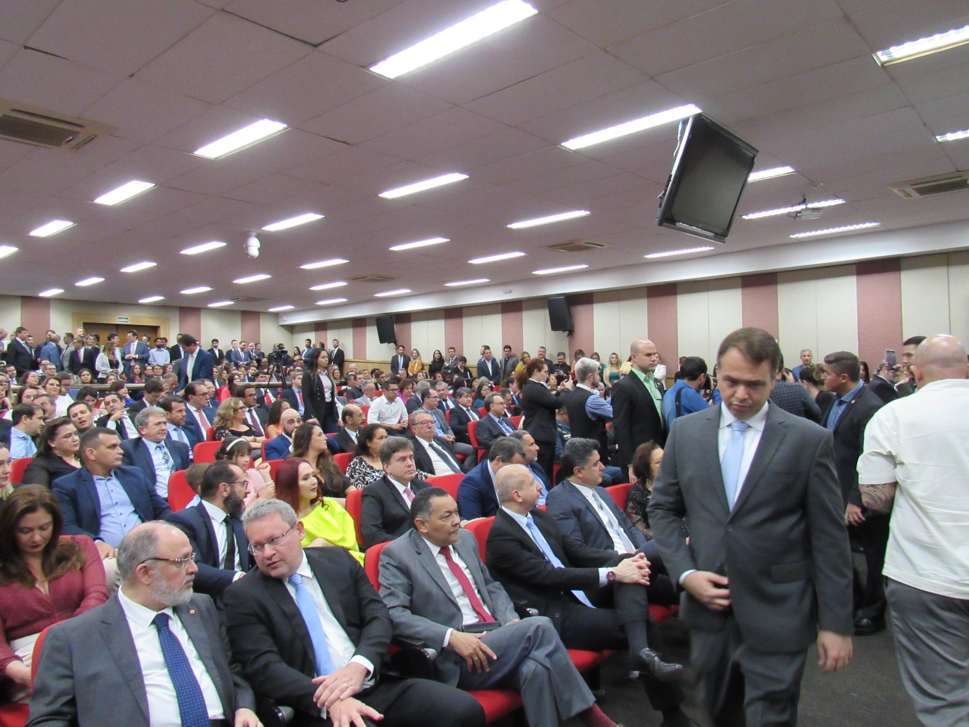 galeria/POSSE DO PGJ DR. DEOSDETE CRUZ JÚNIOR