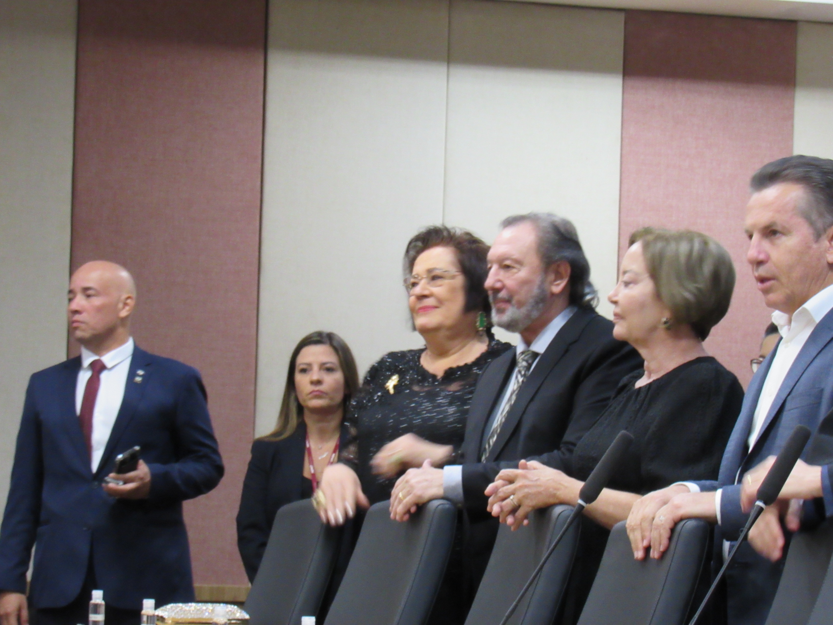 galeria/POSSE DO PGJ DR. DEOSDETE CRUZ JÚNIOR