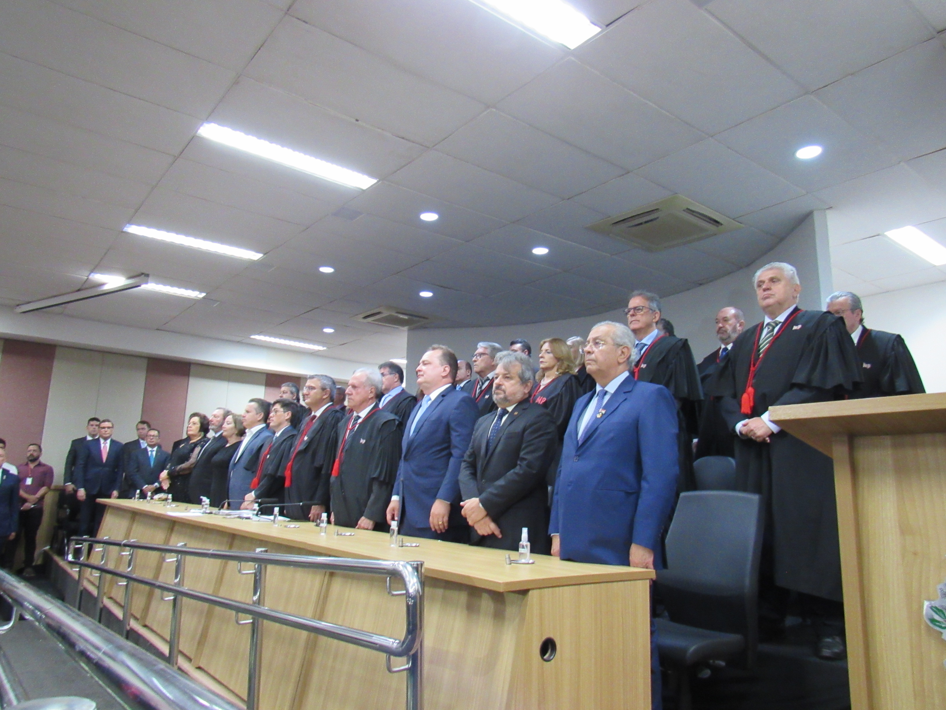 galeria/POSSE DO PGJ DR. DEOSDETE CRUZ JÚNIOR