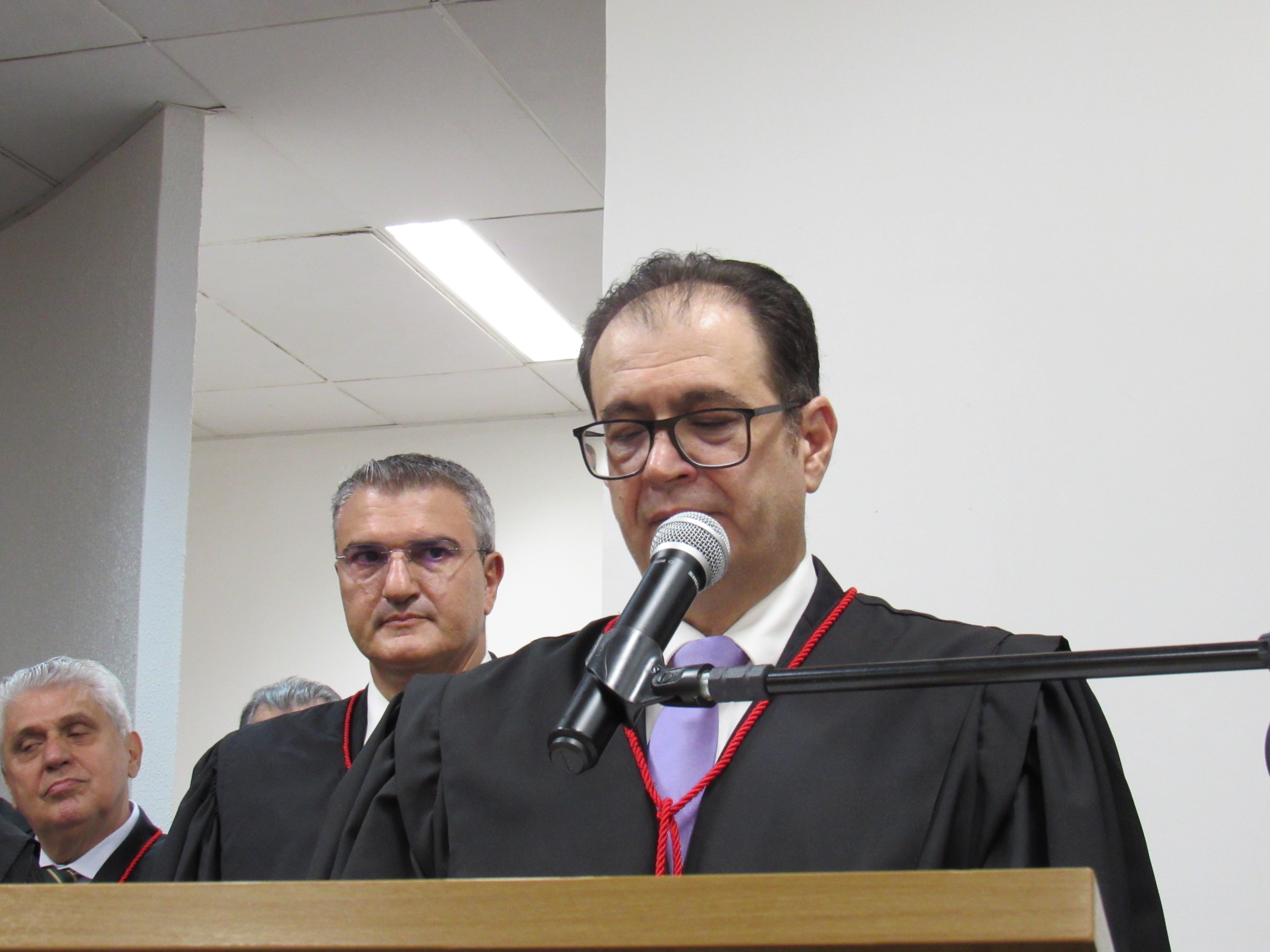 galeria/POSSE DO PGJ DR. DEOSDETE CRUZ JÚNIOR