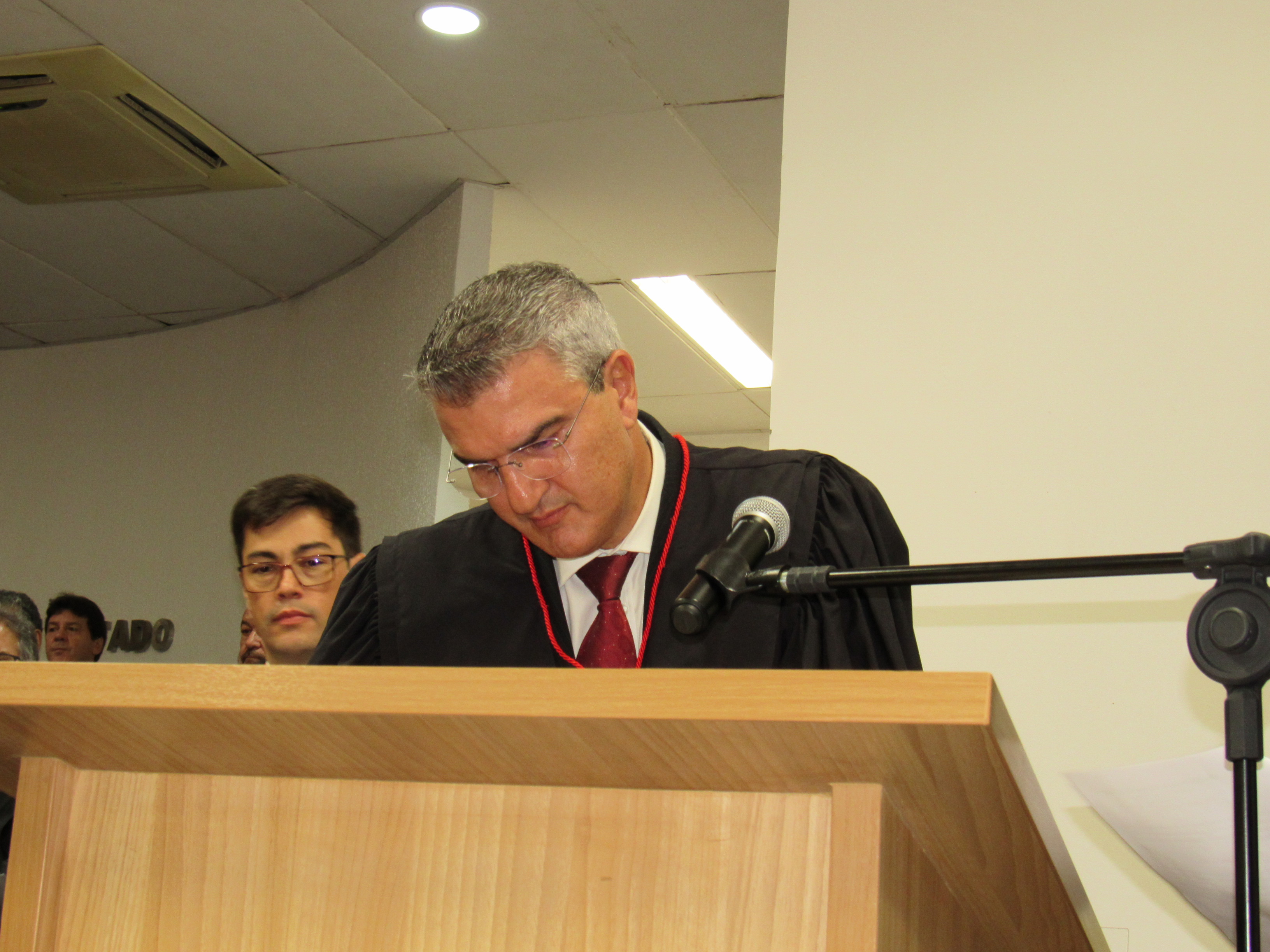 galeria/POSSE DO PGJ DR. DEOSDETE CRUZ JÚNIOR