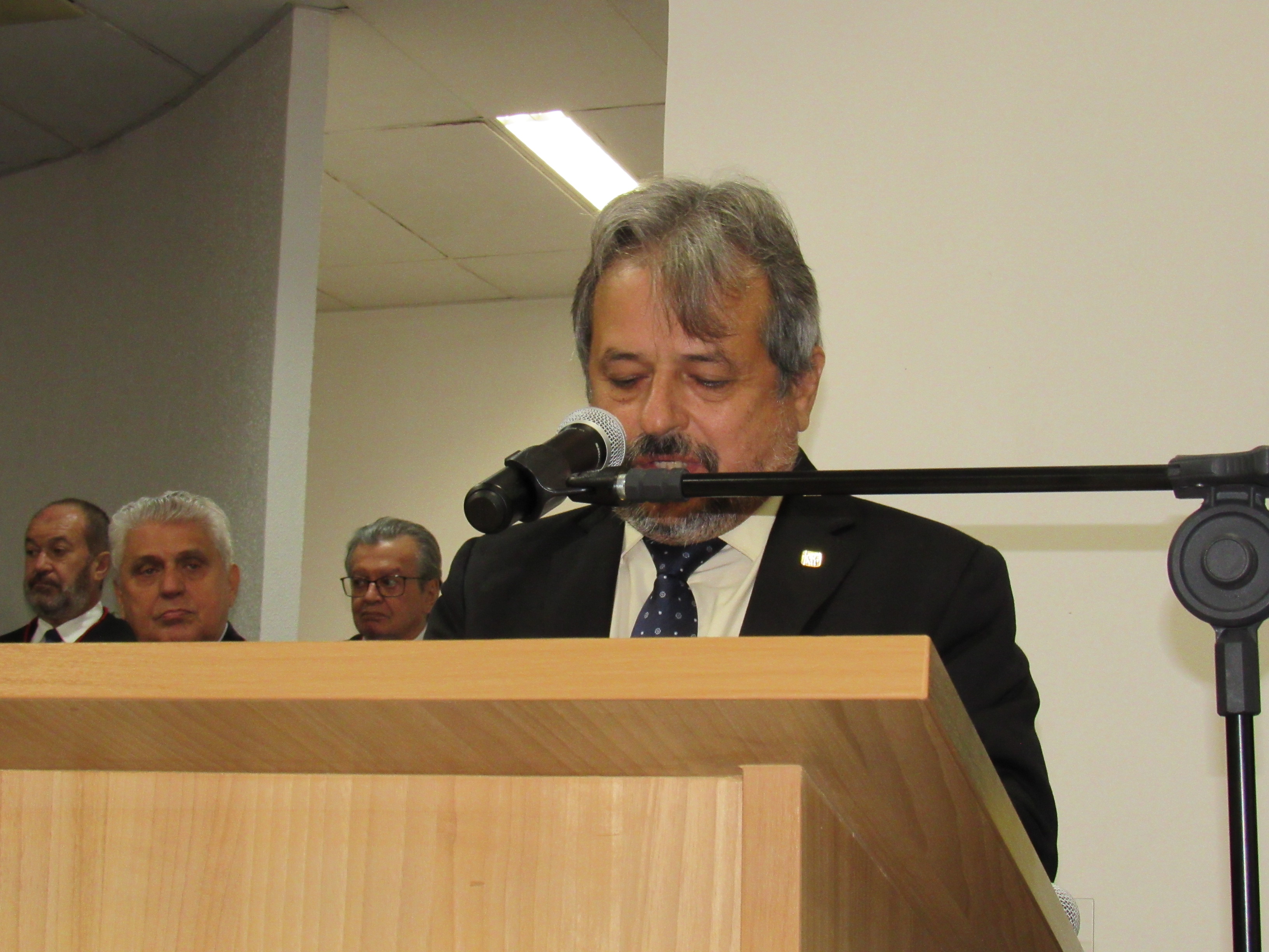 galeria/POSSE DO PGJ DR. DEOSDETE CRUZ JÚNIOR