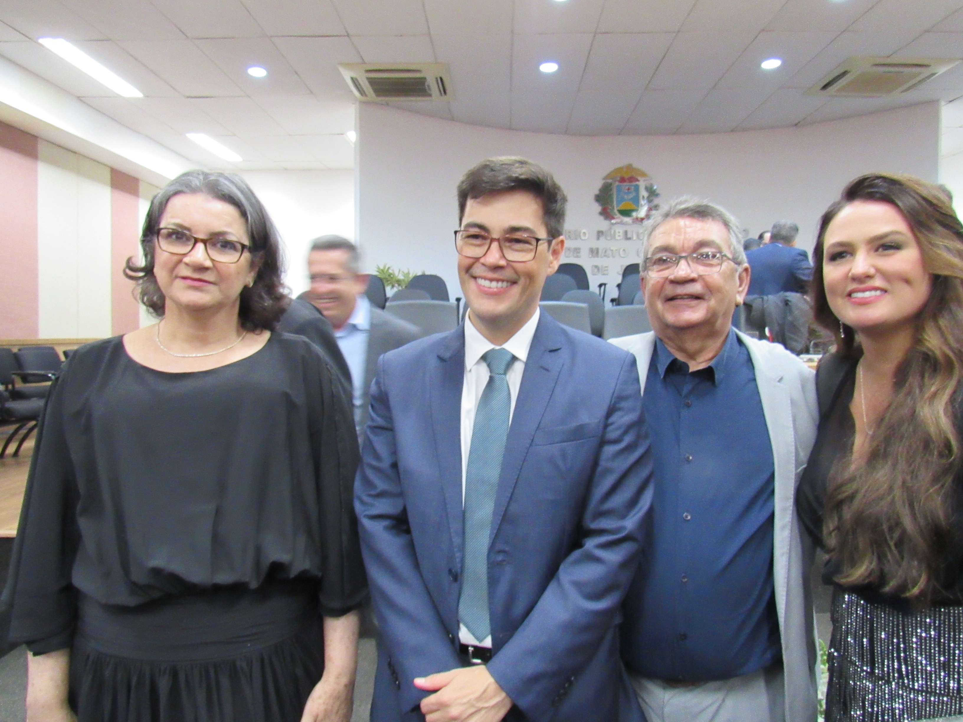 galeria/POSSE DO PGJ DR. DEOSDETE CRUZ JÚNIOR