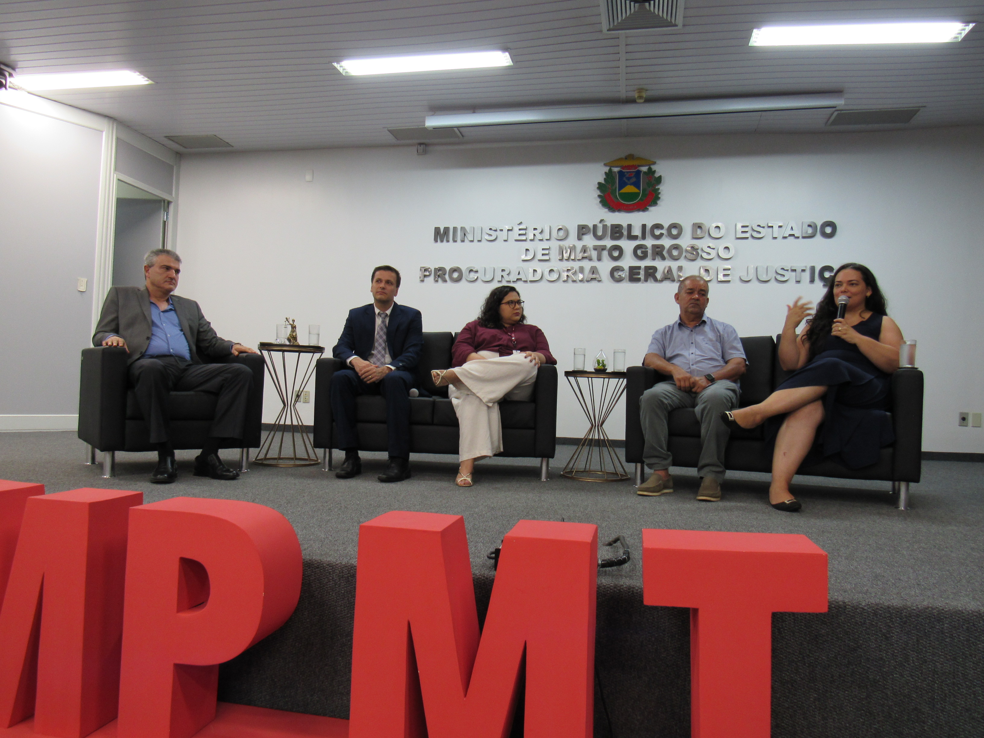 galeria/A ÚLTIMA ESTAÇÃO