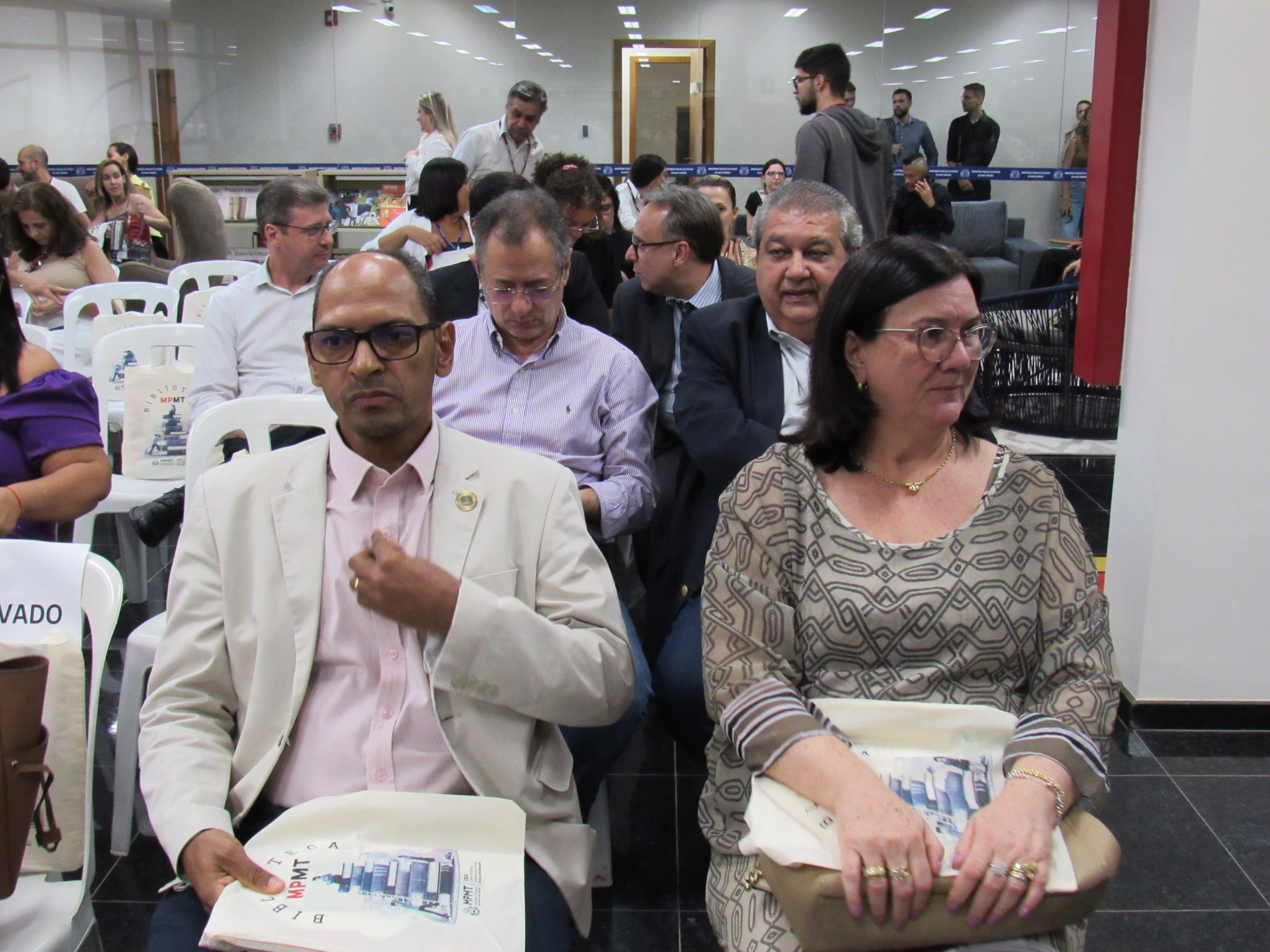 galeria/NOVA BIBLIOTECA