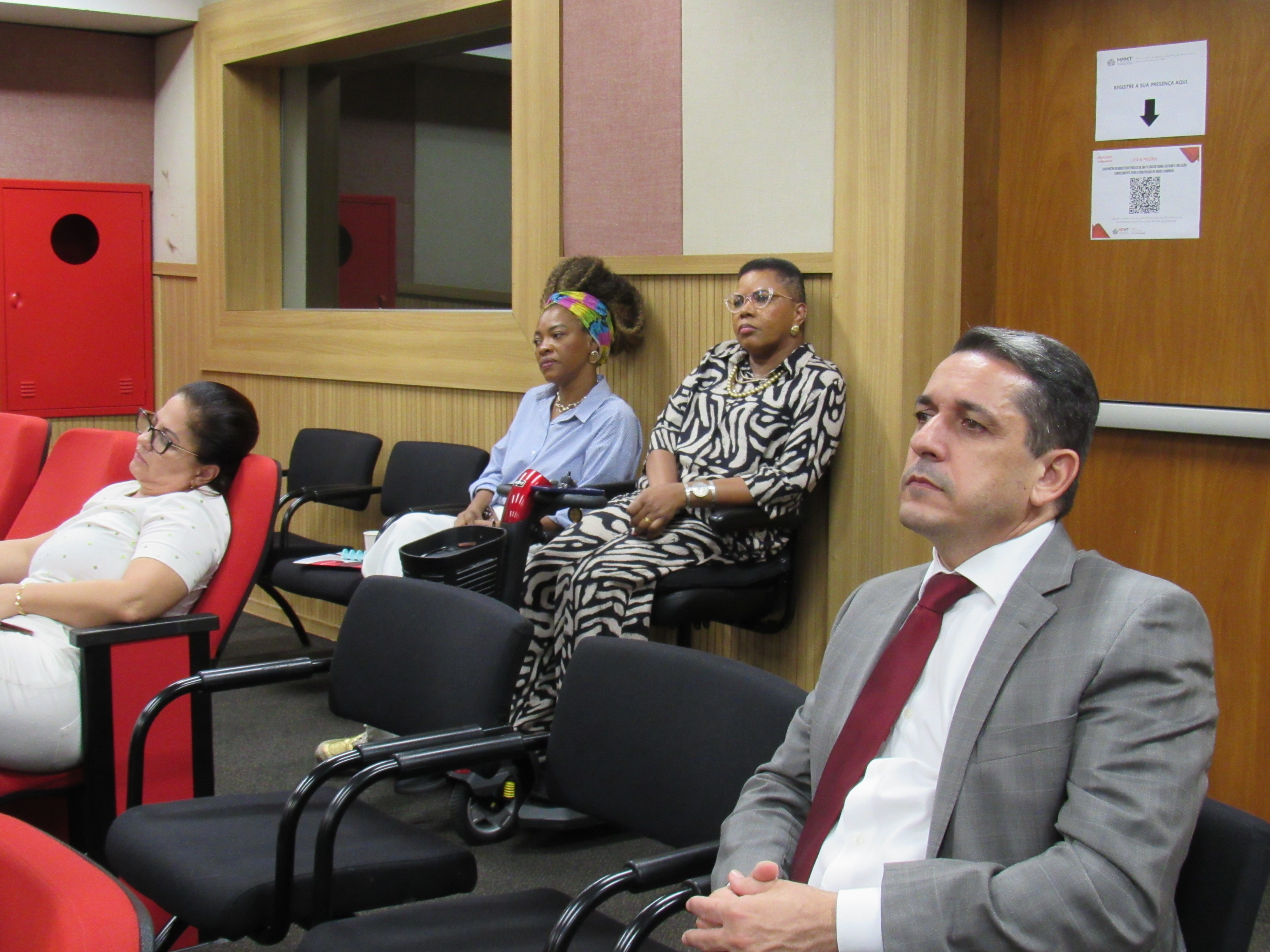 galeria/1º ENCONTRO SOBRE AUTISMO