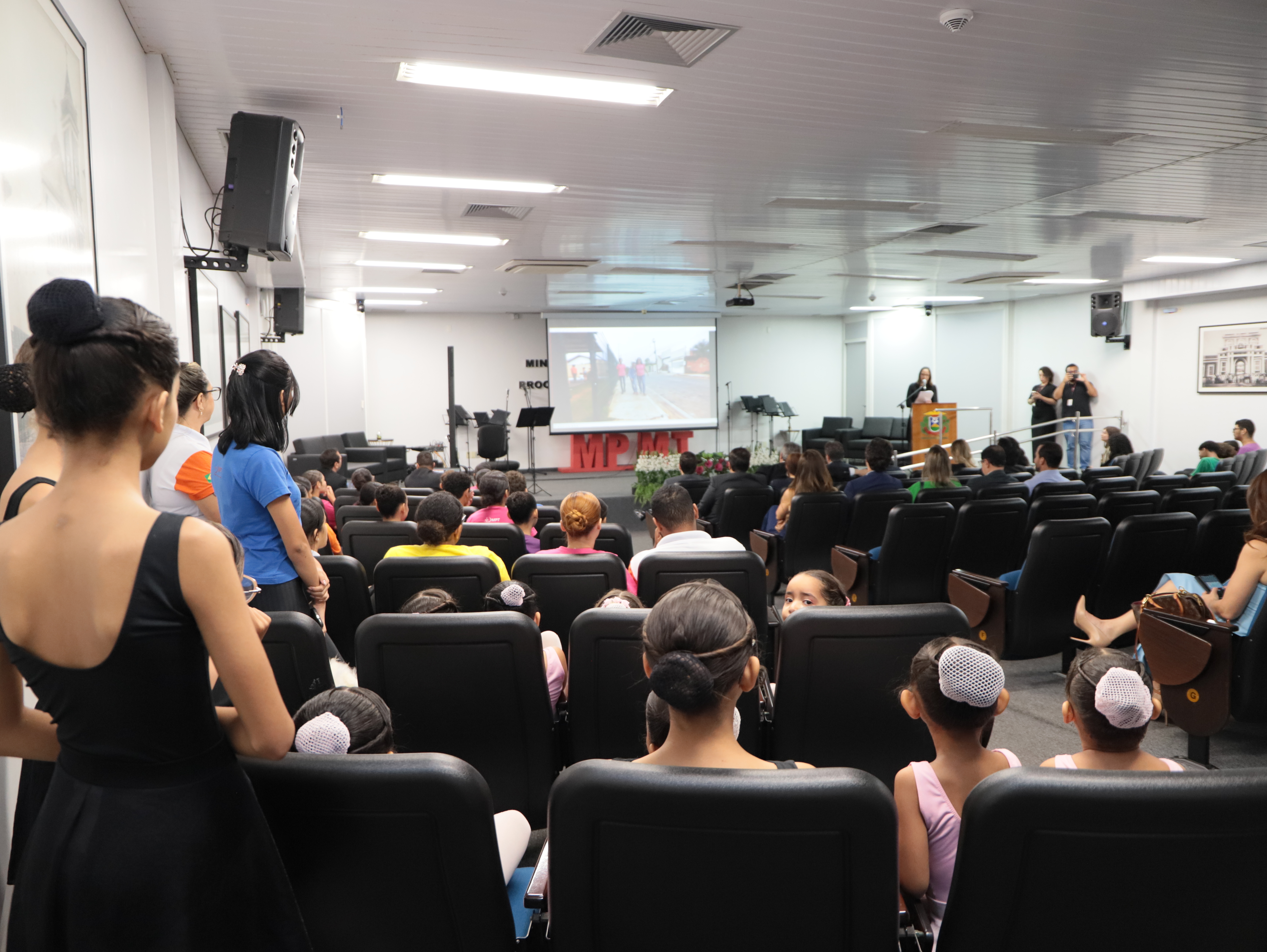 galeria/ABERTURA DO 25º ENC. EST. DO MP