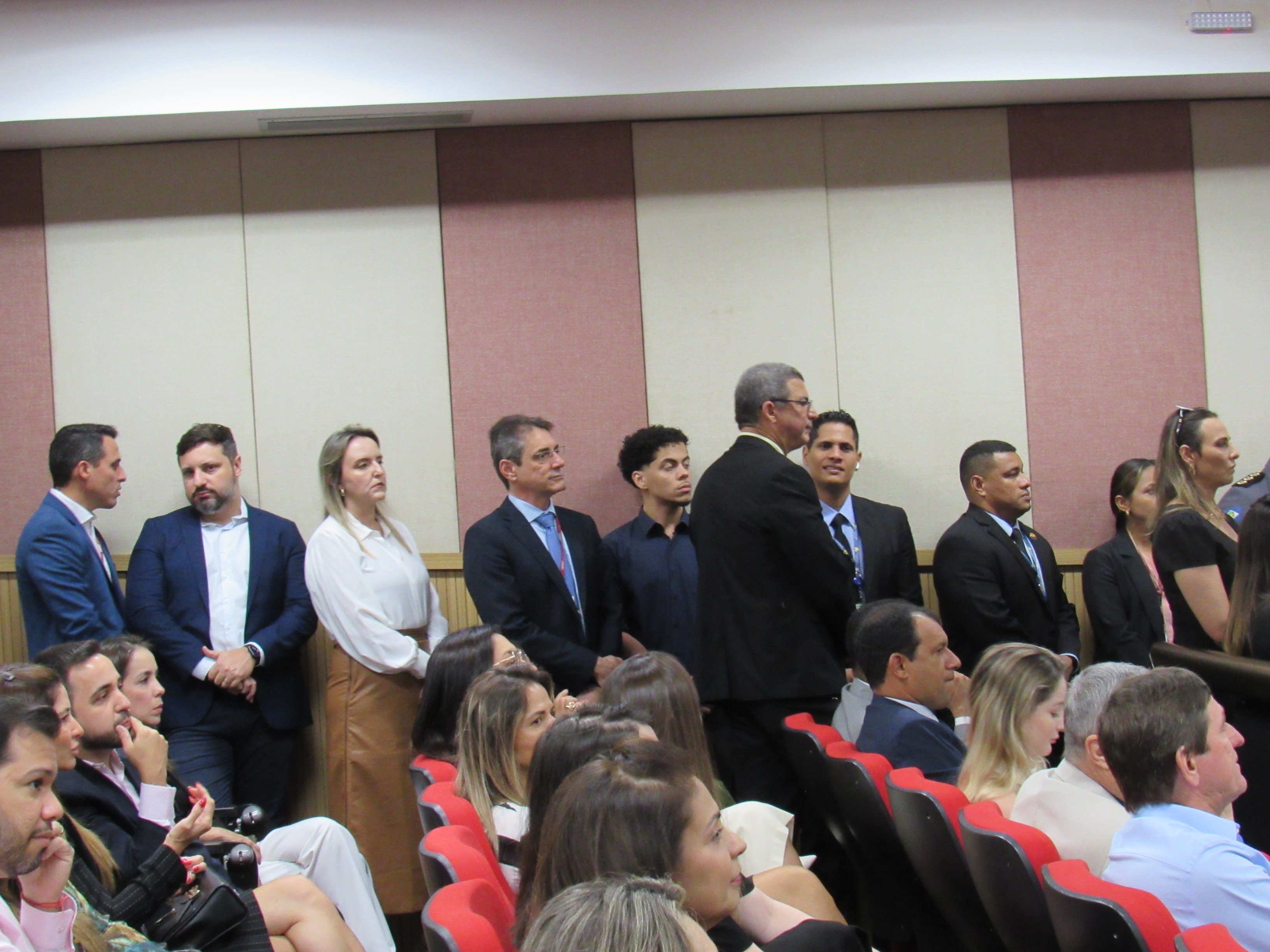 galeria/POSSE DO DR RODRIGO COMO PGJ