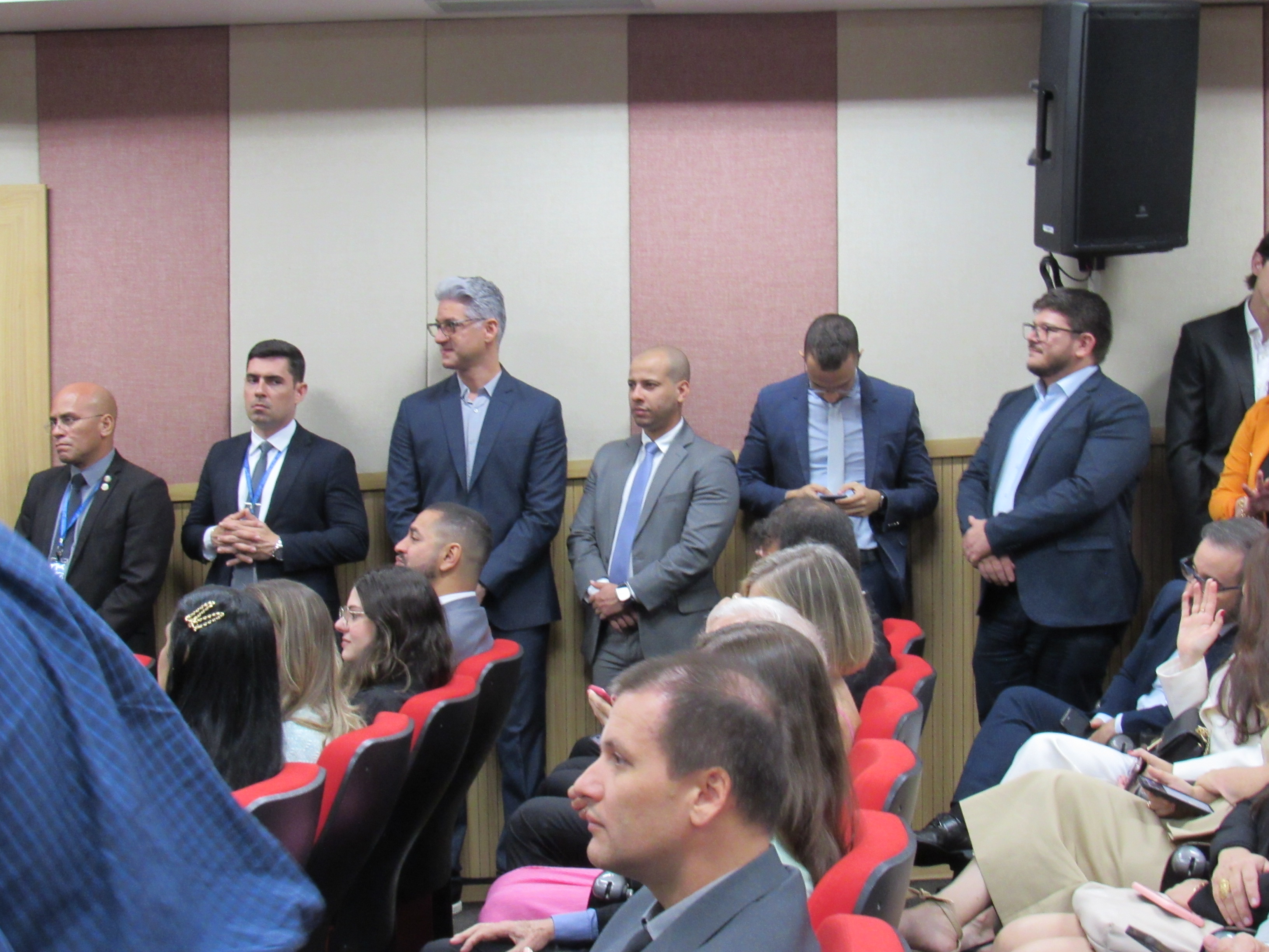 galeria/POSSE DO DR RODRIGO COMO PGJ